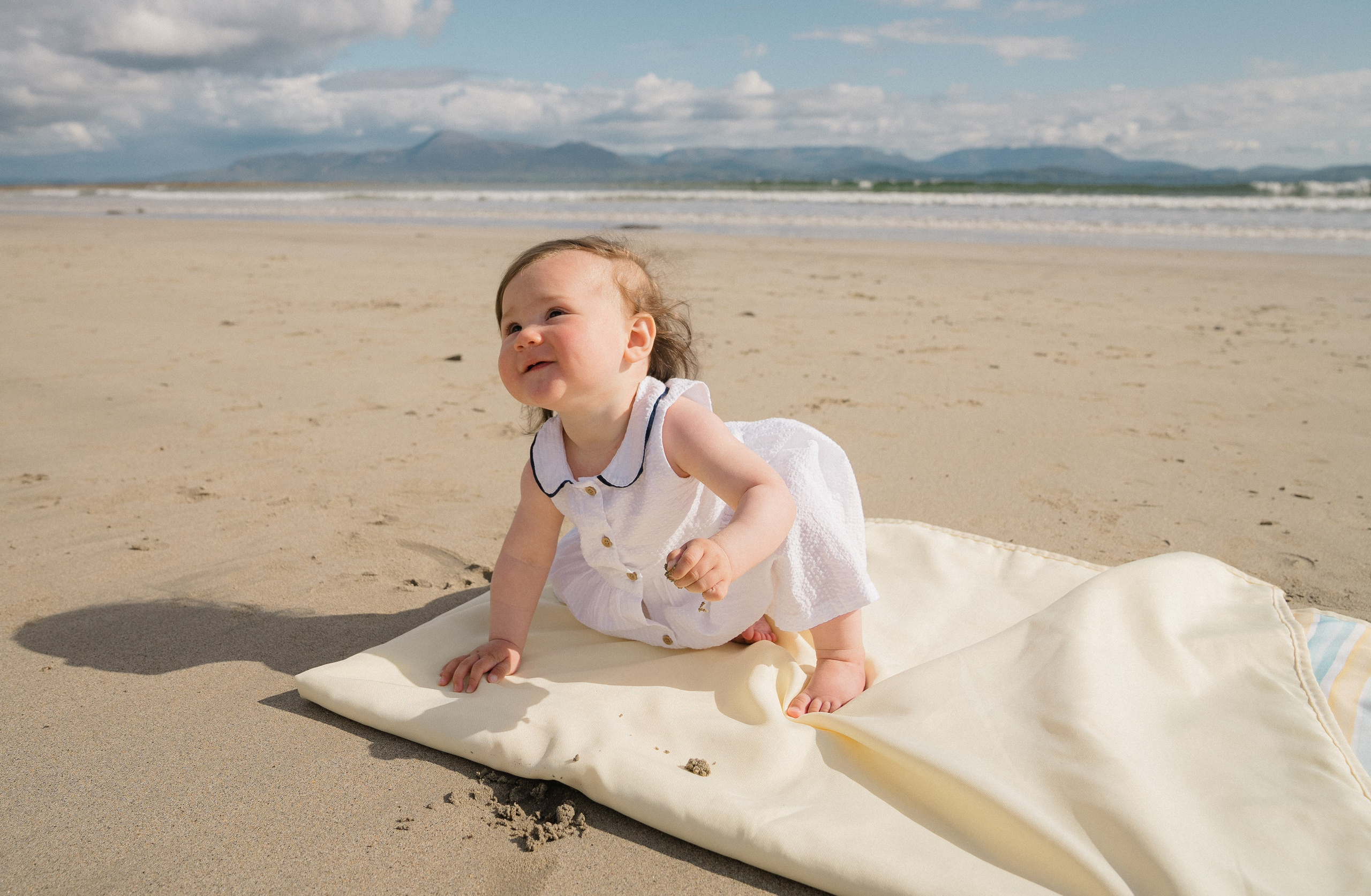 Darya and Mia at the ocean. Wedding and family photographer Ireland