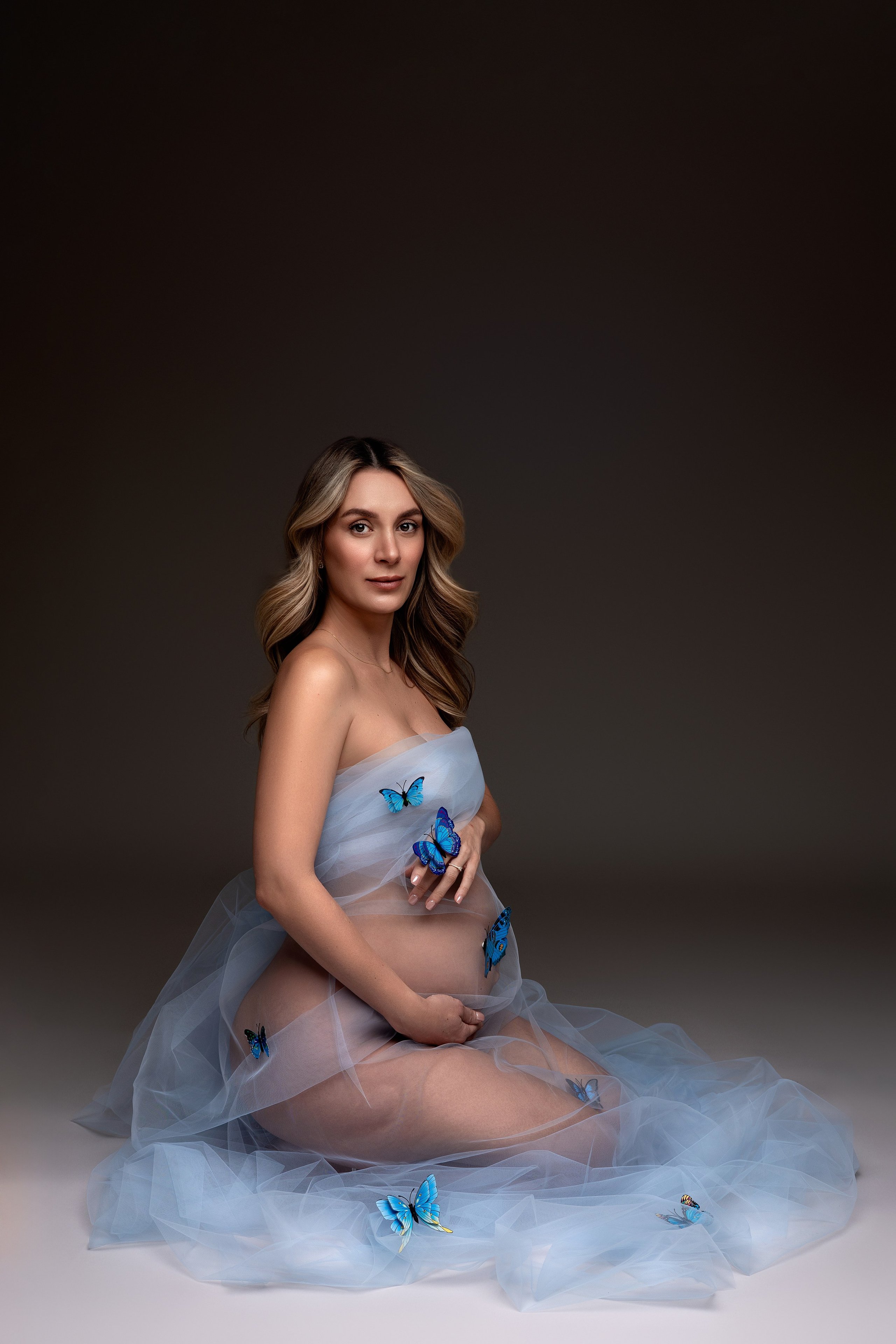 Babybauch. Neugeborene- Schwangerschaft- und Kinder Fotografin in Lehre