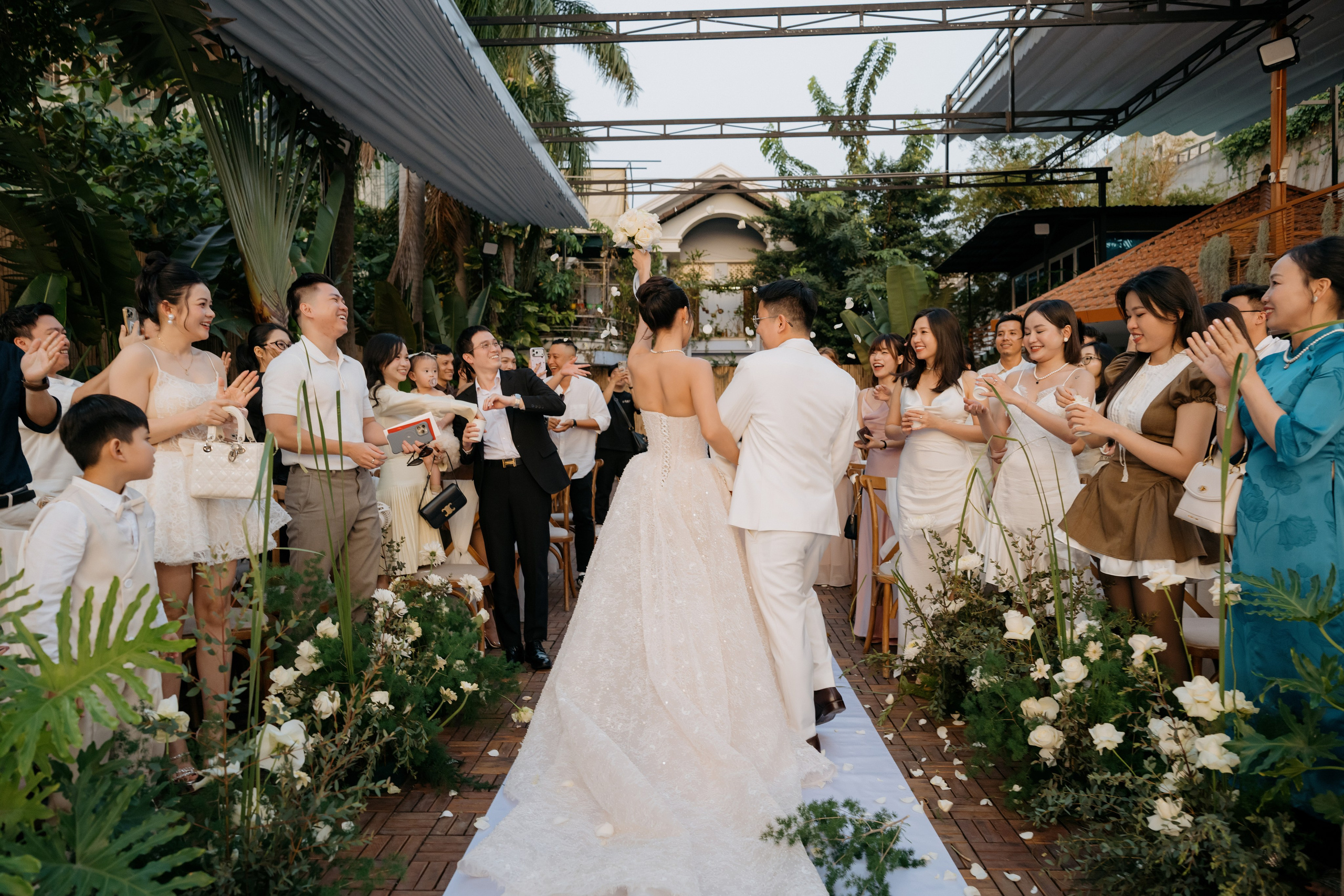 DO & ANH/Destination Wedding. Nhiếp ảnh gia đám cưới hàng đầu tại Thành Phố Hồ Chí Minh
