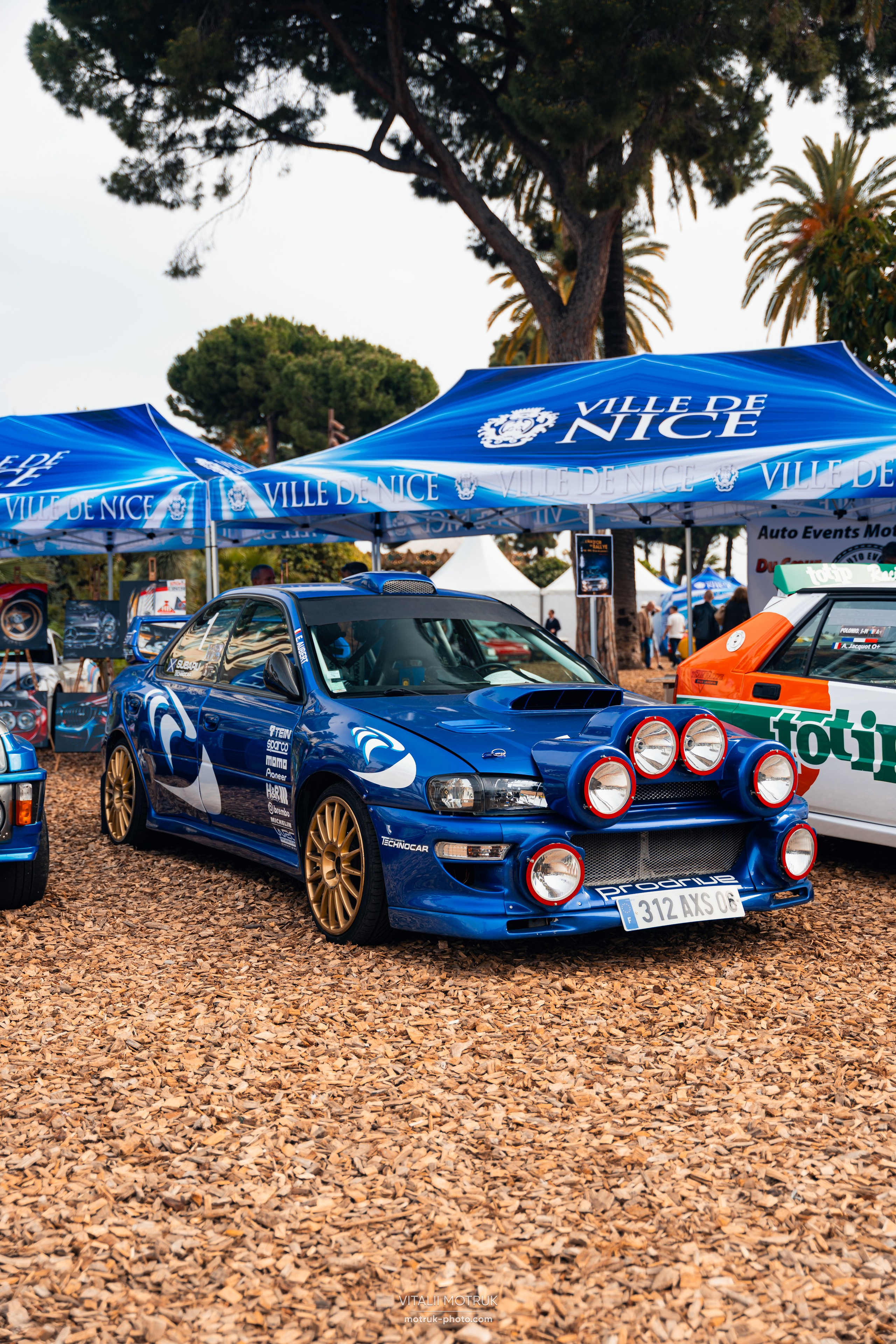 Legends de Nice. Photographe de voitures à Paris — Vitalii Motruk