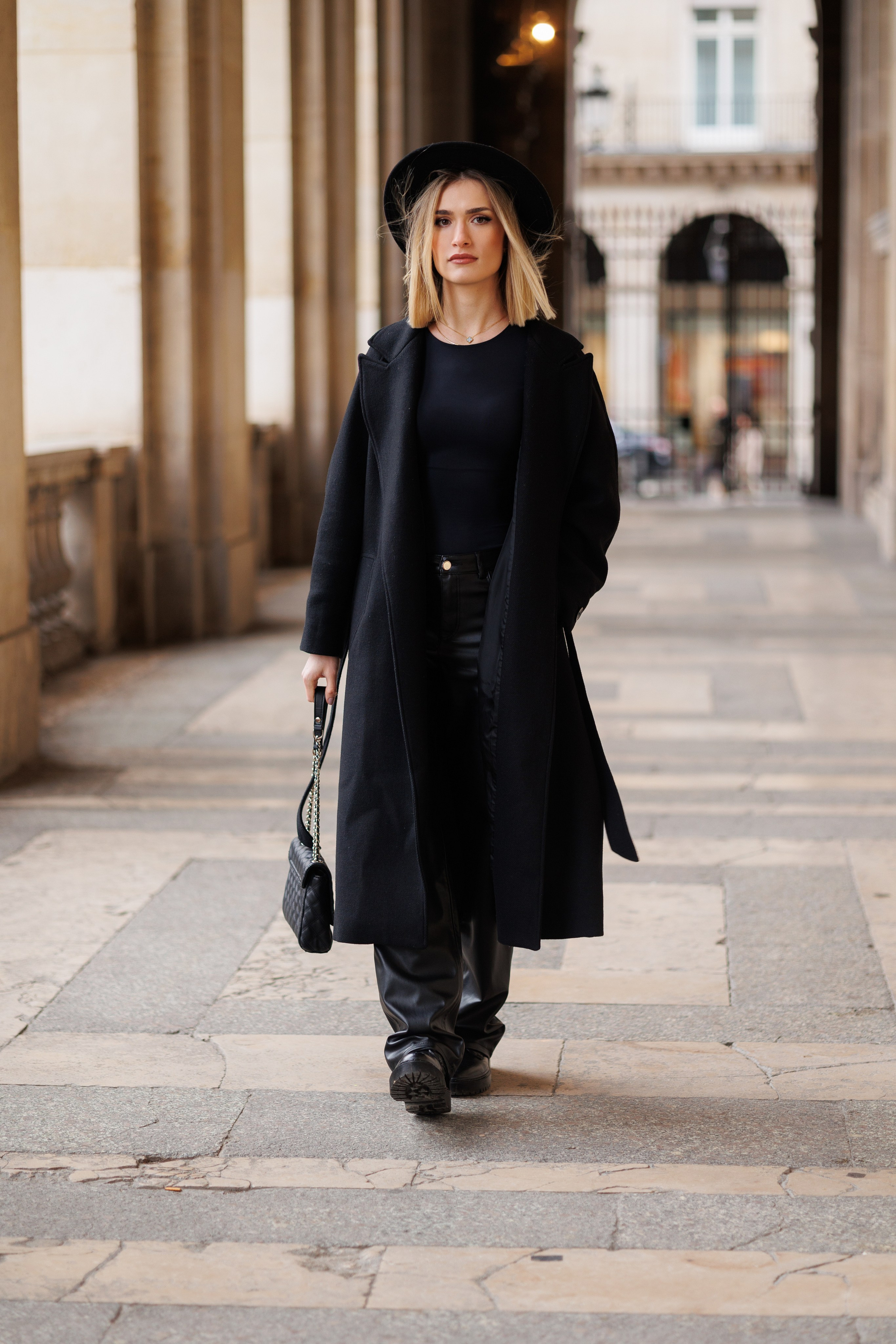 Model (DIANA). Eni’s Photo