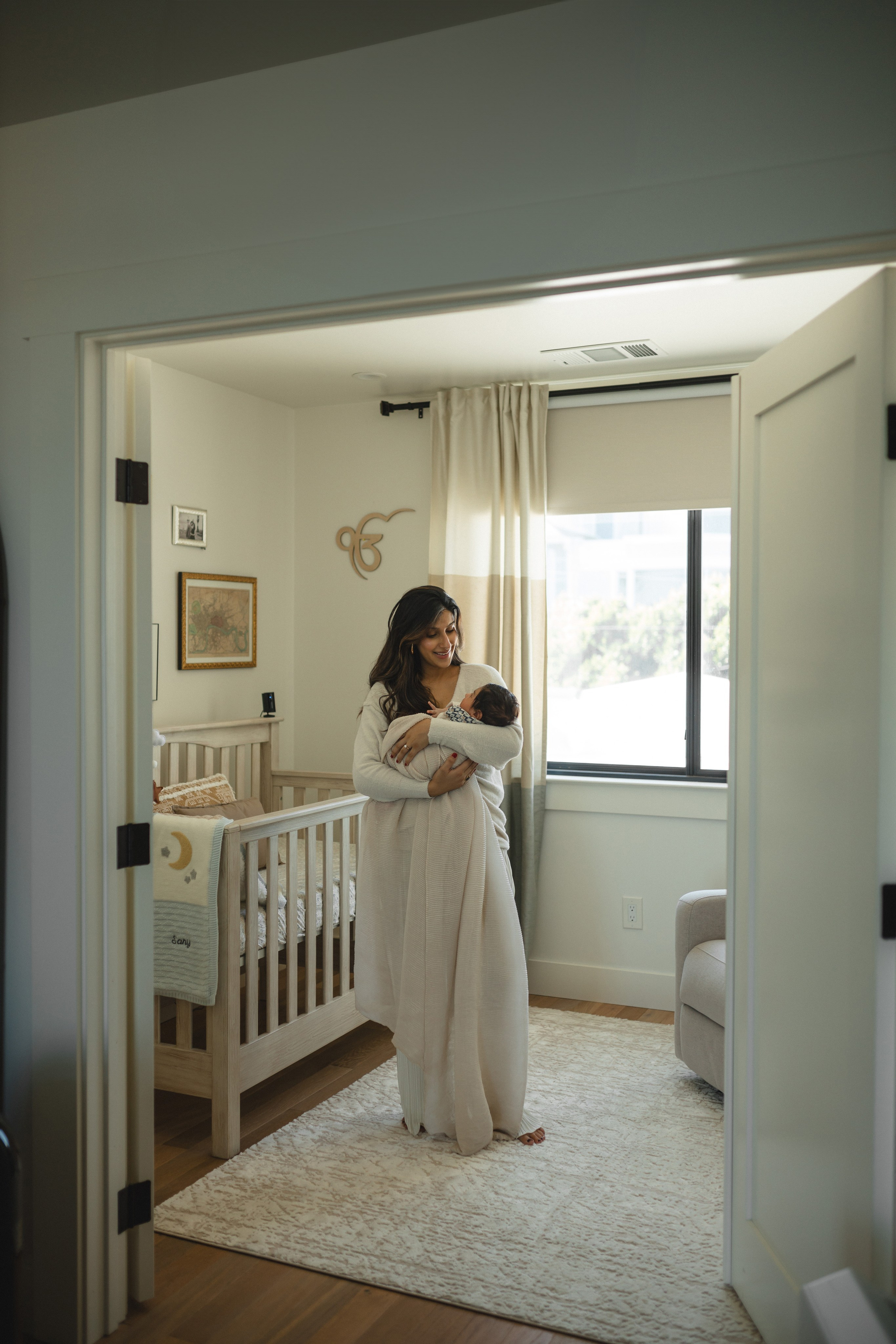 At-Home Photo Session. Maternity, newborn photographer in the Bay Area|Iryna Rakivnenko