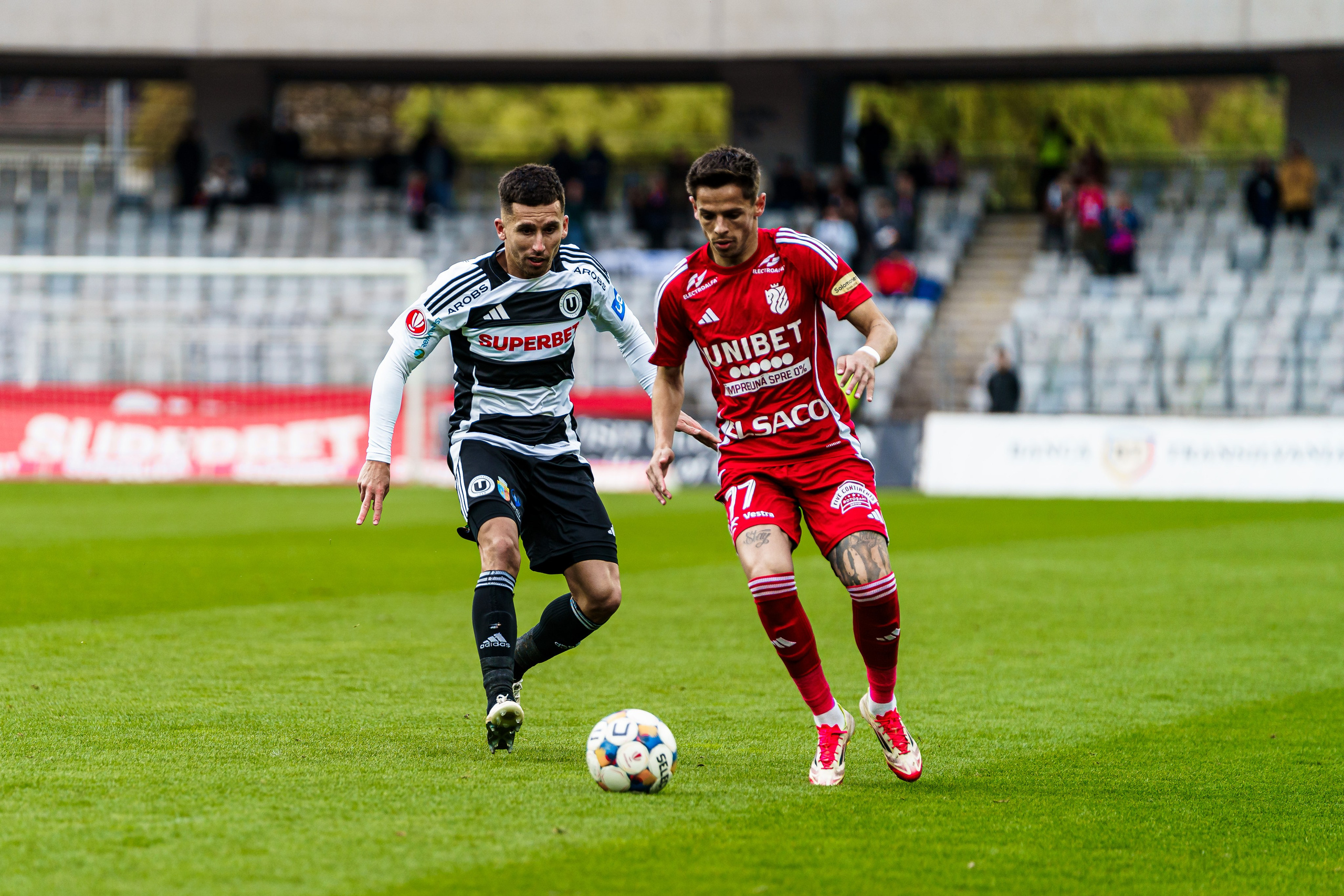 FOOTBALL. Alecsandru Braicu — Sports Photographer