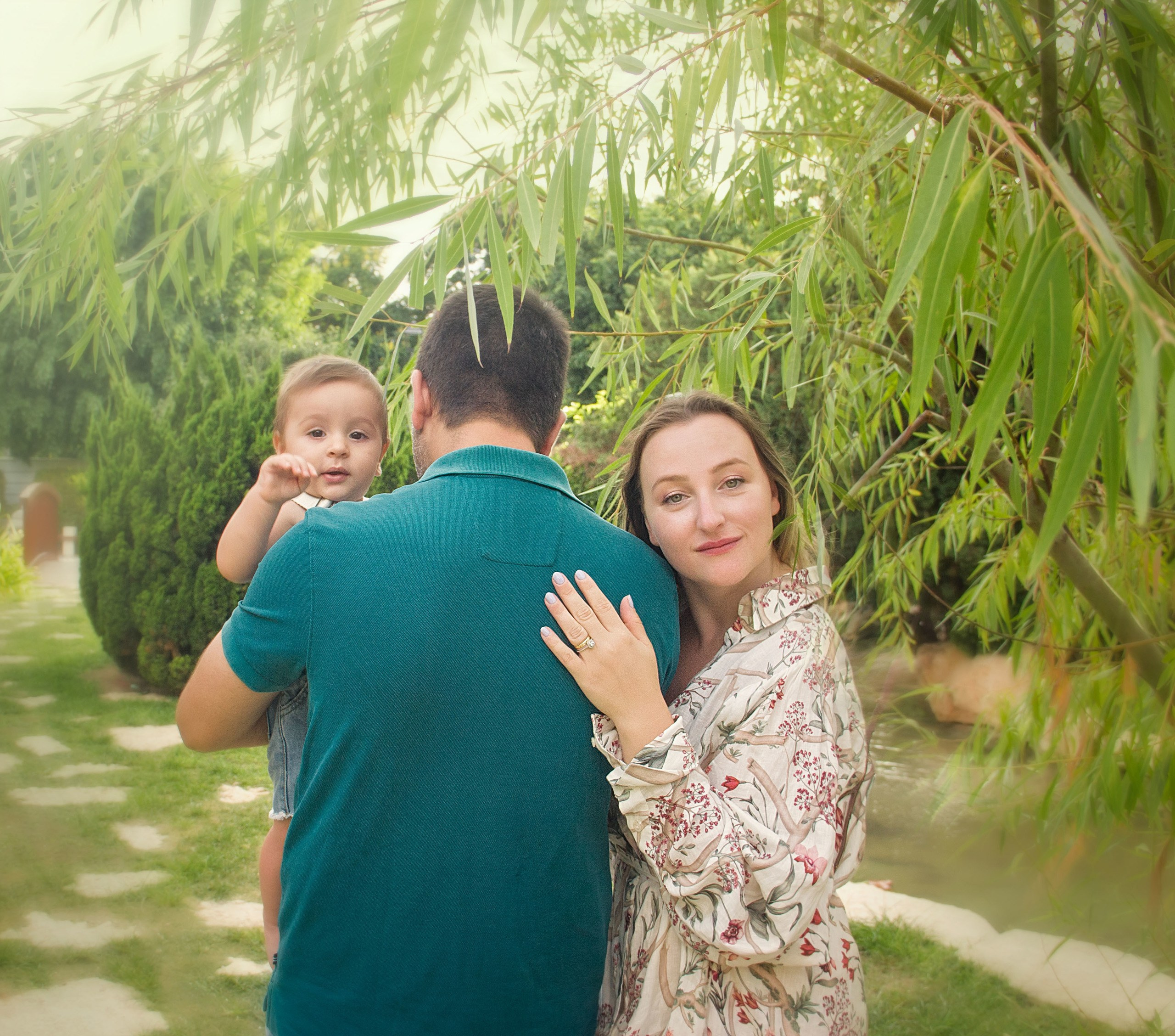 LA FAMIGLIA. Lina Zlotnikov