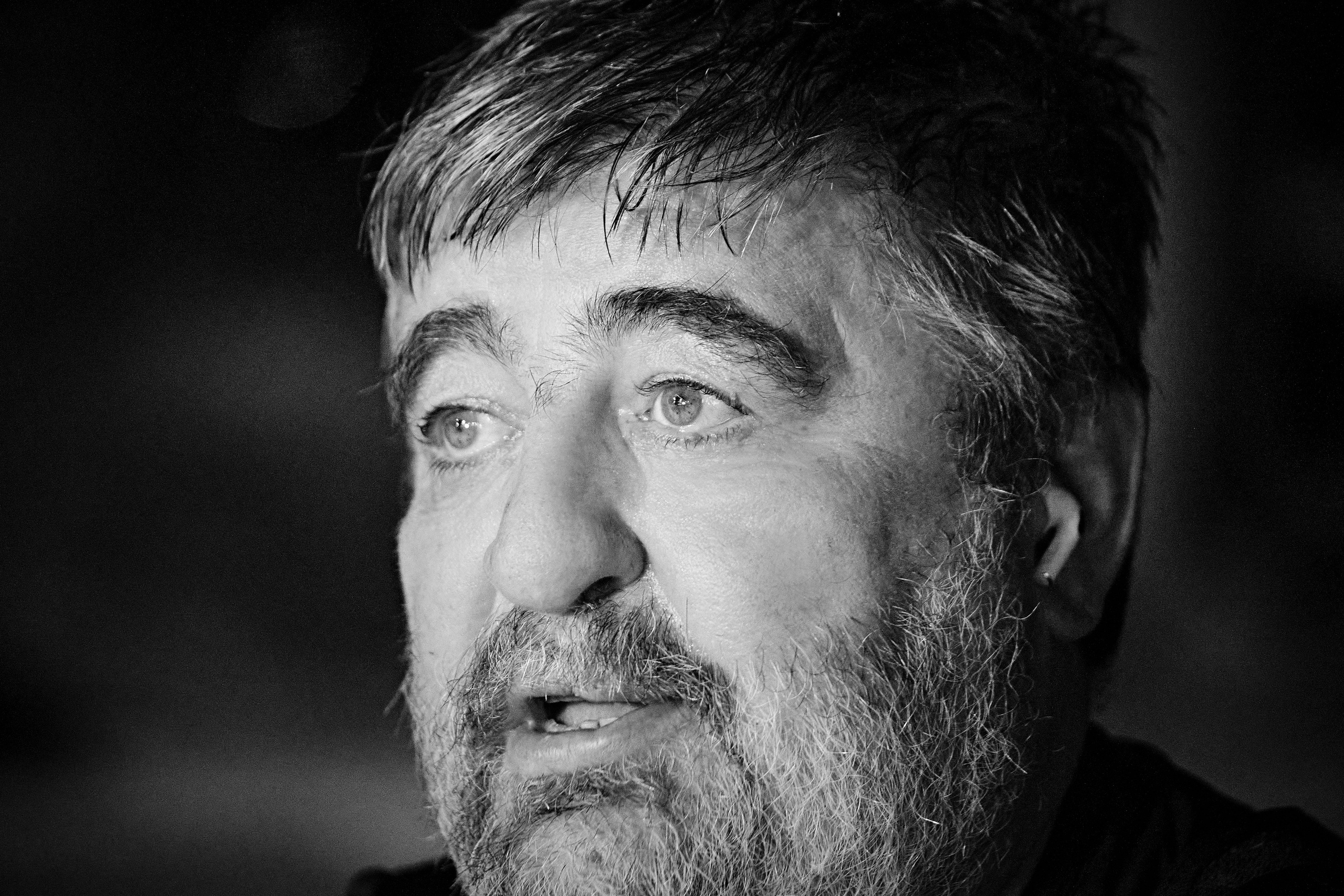 Photography: Sergei Grankin on Channel 9 – Maxim Polak. Middle East Photo Agency — Photography & Event Magnets — סוכנות צילום והדפסת מגנטים לאירועים