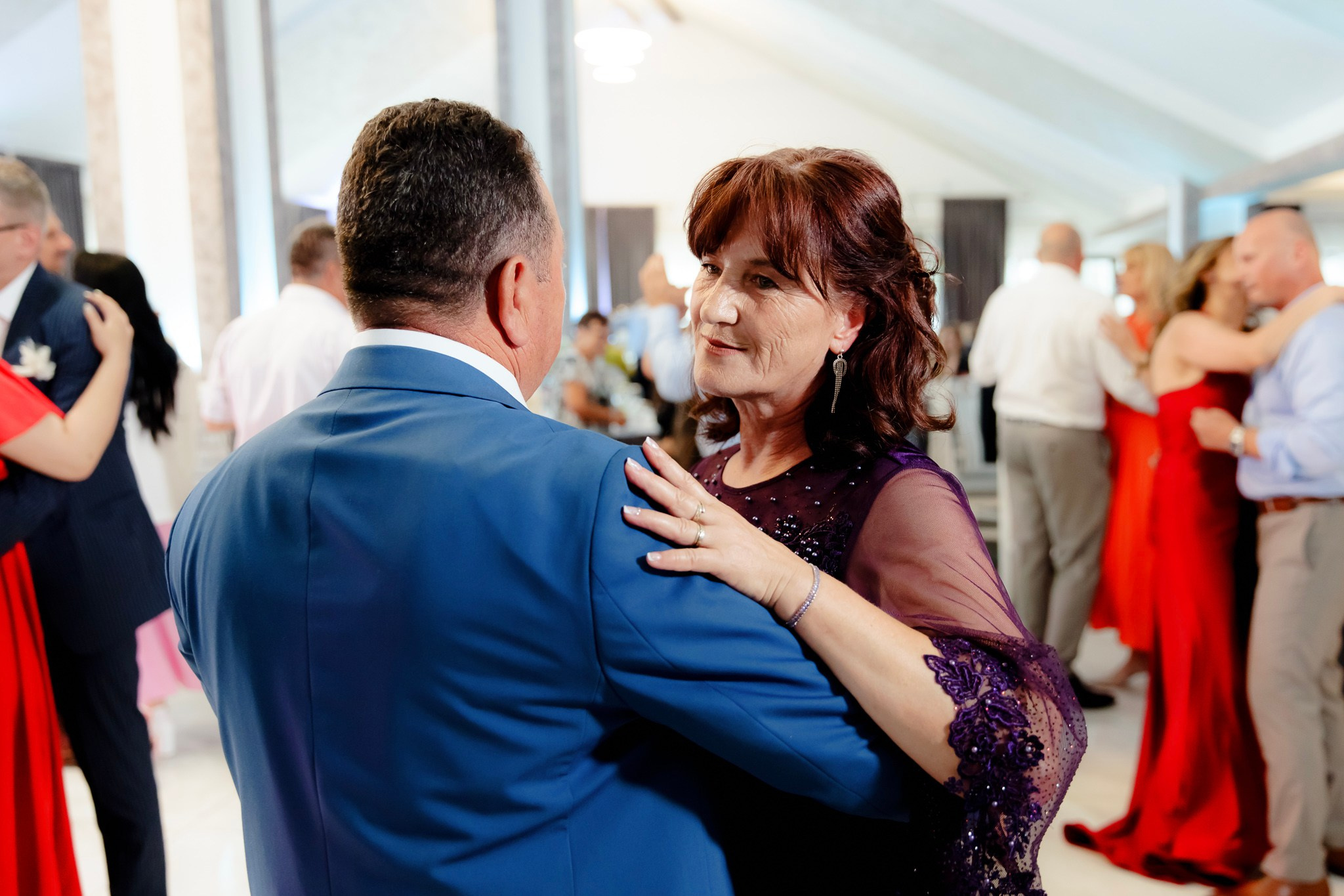 Ioana & Ionuț | Nuntă de poveste la Păstrăvăria Poiana din Mălini județul Suceava. Servicii foto-video profesionale, pentru momente de neuitat