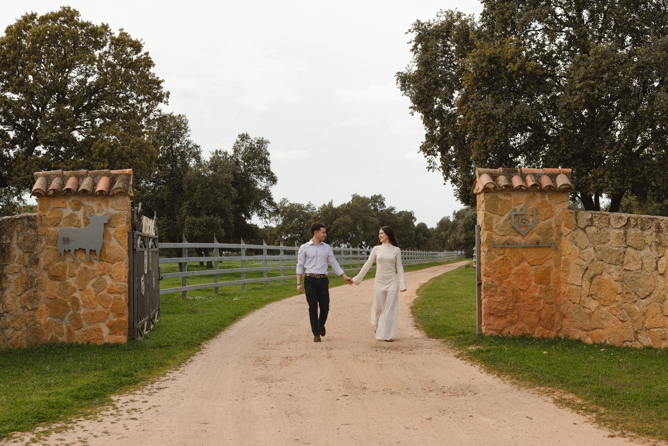 PREBODA EN UNA GANADERÍA DE TOROS. Fotógrafo y Videógrafo de bodas y eventos