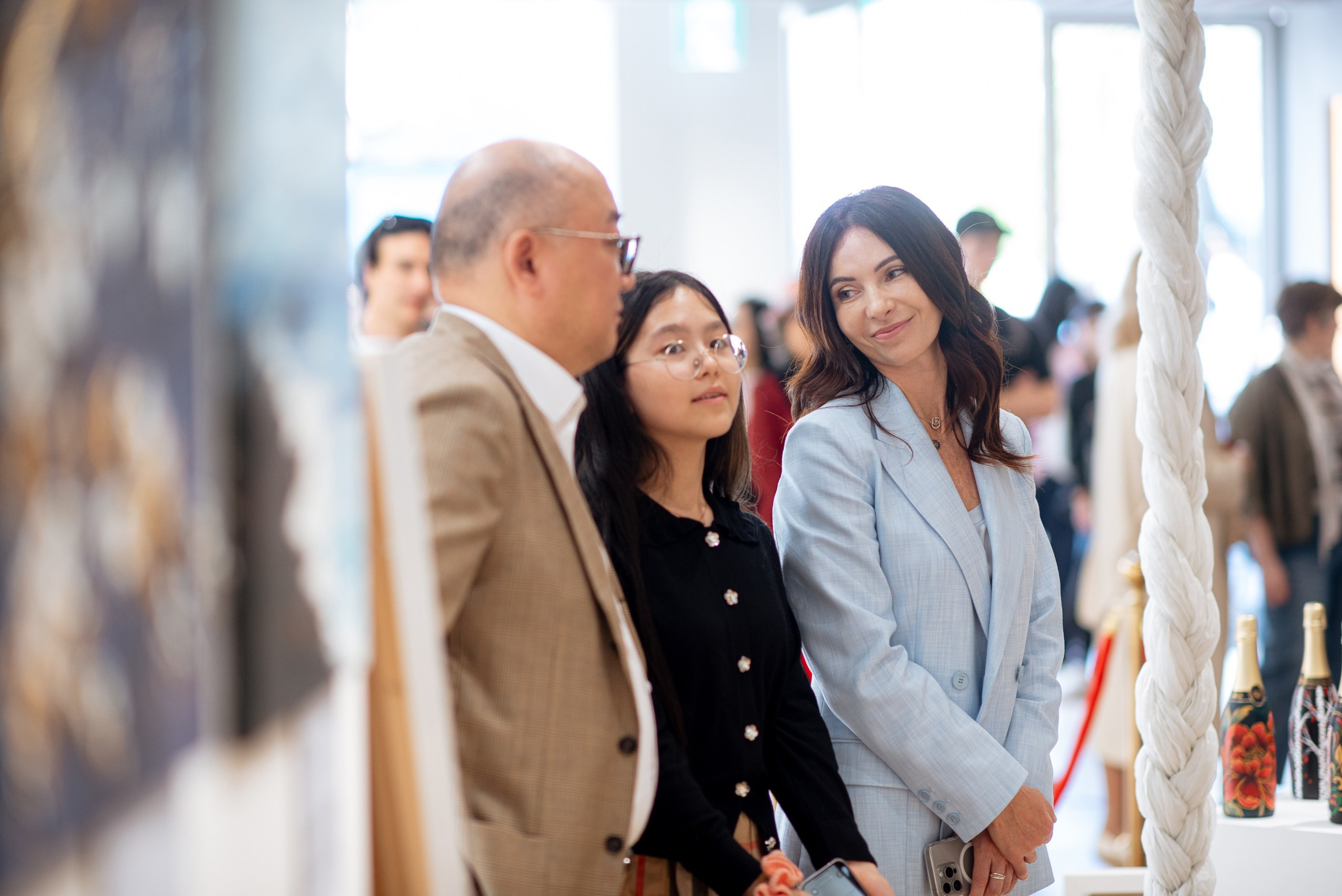 Abracadabra art exhibition. Студия декора «Нарния»