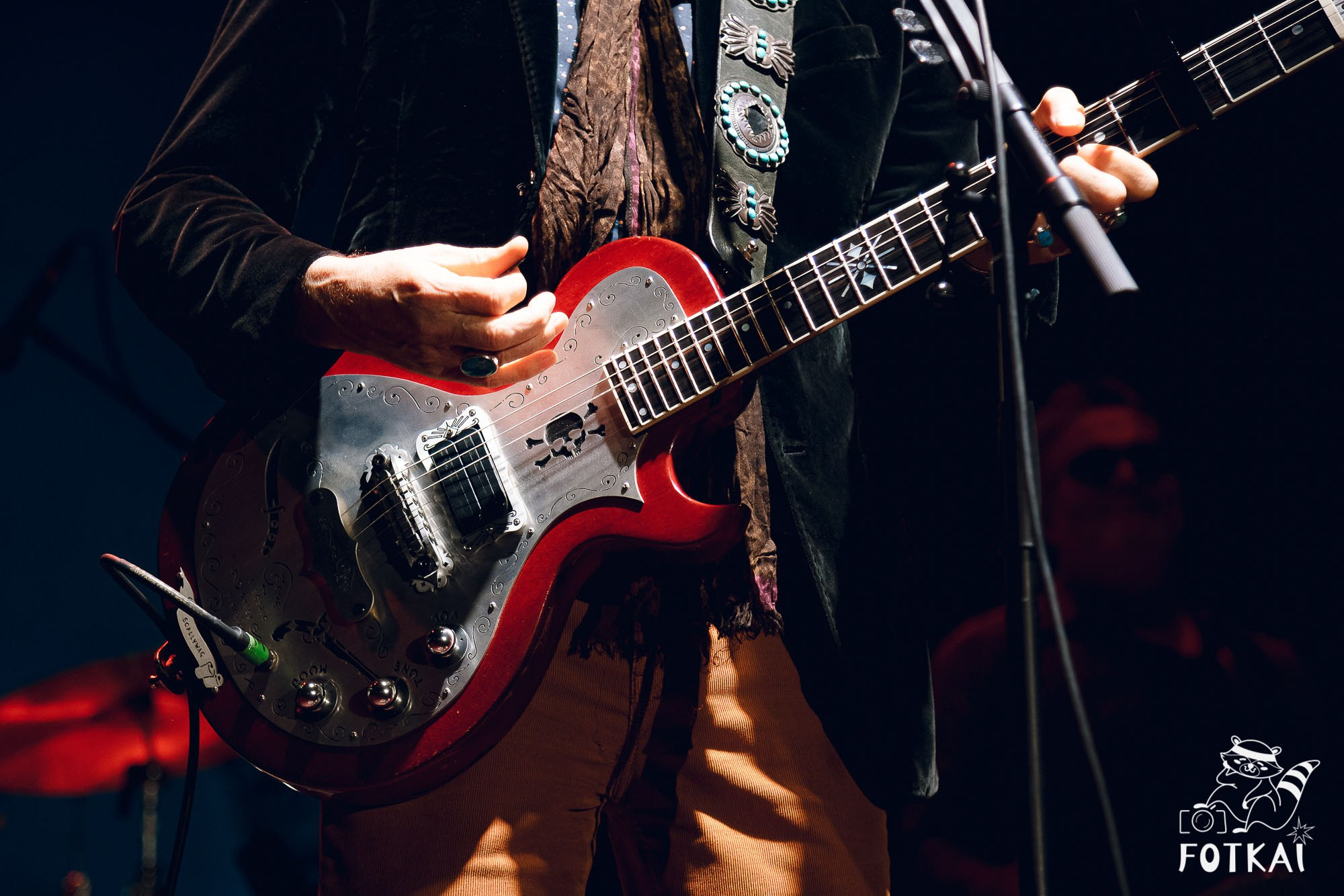 The Waterboys en Alicante 2025 — reportaje fotográfico del concierto en El Muelle Live | FOTKAI