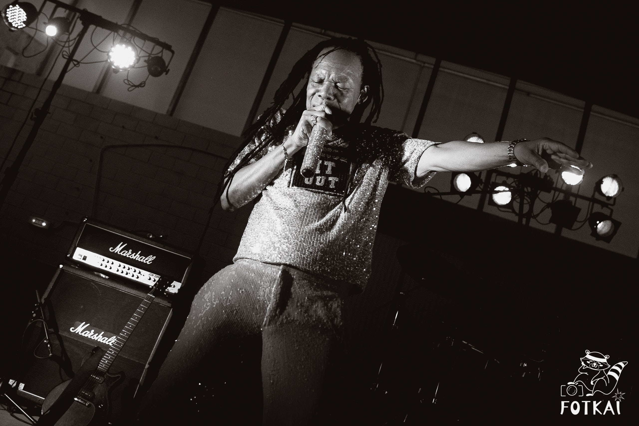 Bryan Adams UK & Greg Bannis — Reportaje fotográfico | Concierto en San Fulgencio | FOTKAI