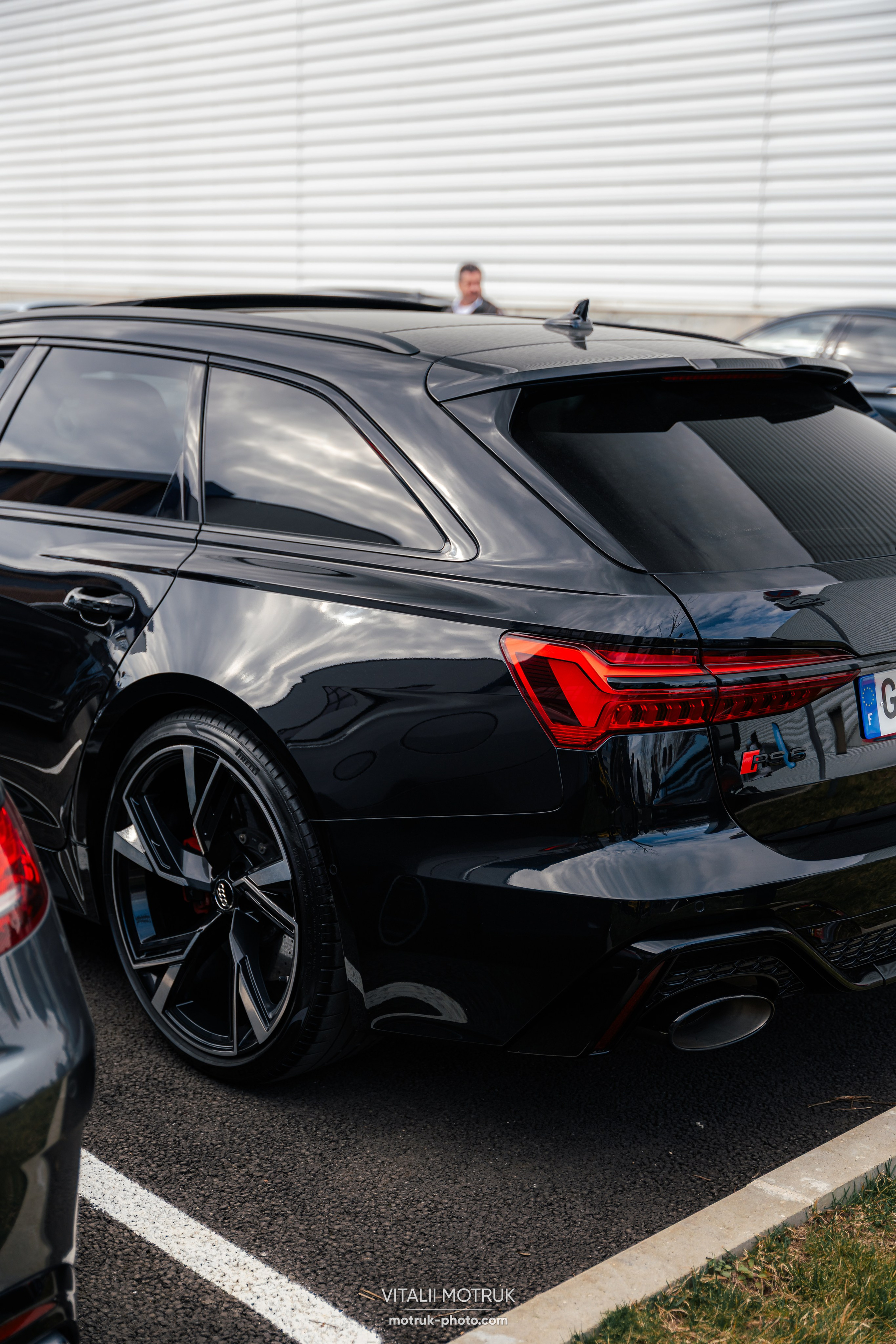 Cars and Coffee 9 mars — BEMA. Photographe de voitures à Paris — Vitalii Motruk