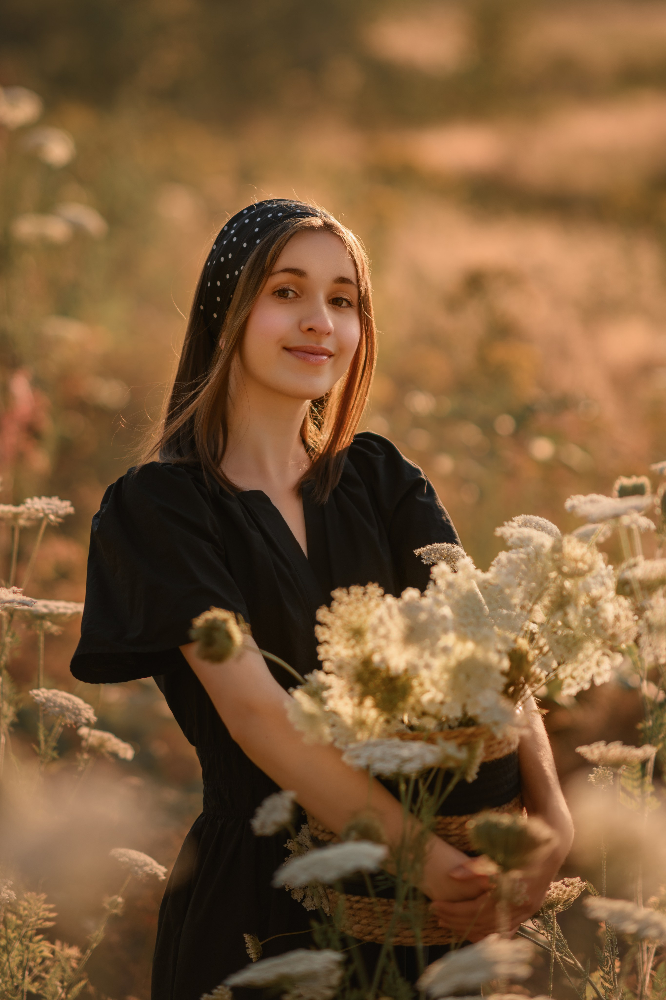 Meadow Light. Wedding & portrait photography in the Seattle Area. Helen Michelle photographer