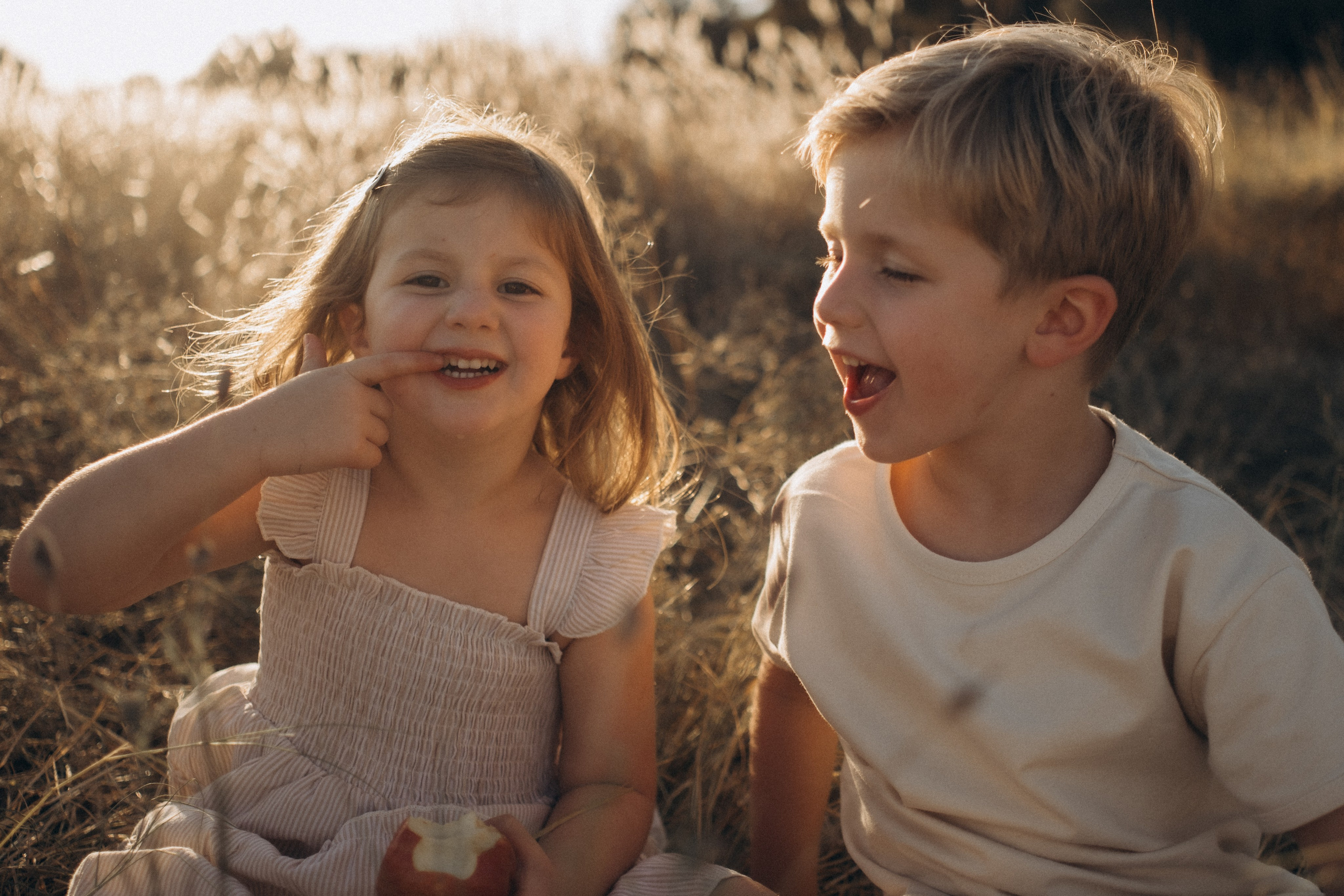 Autumn Story. Lens Captures Life