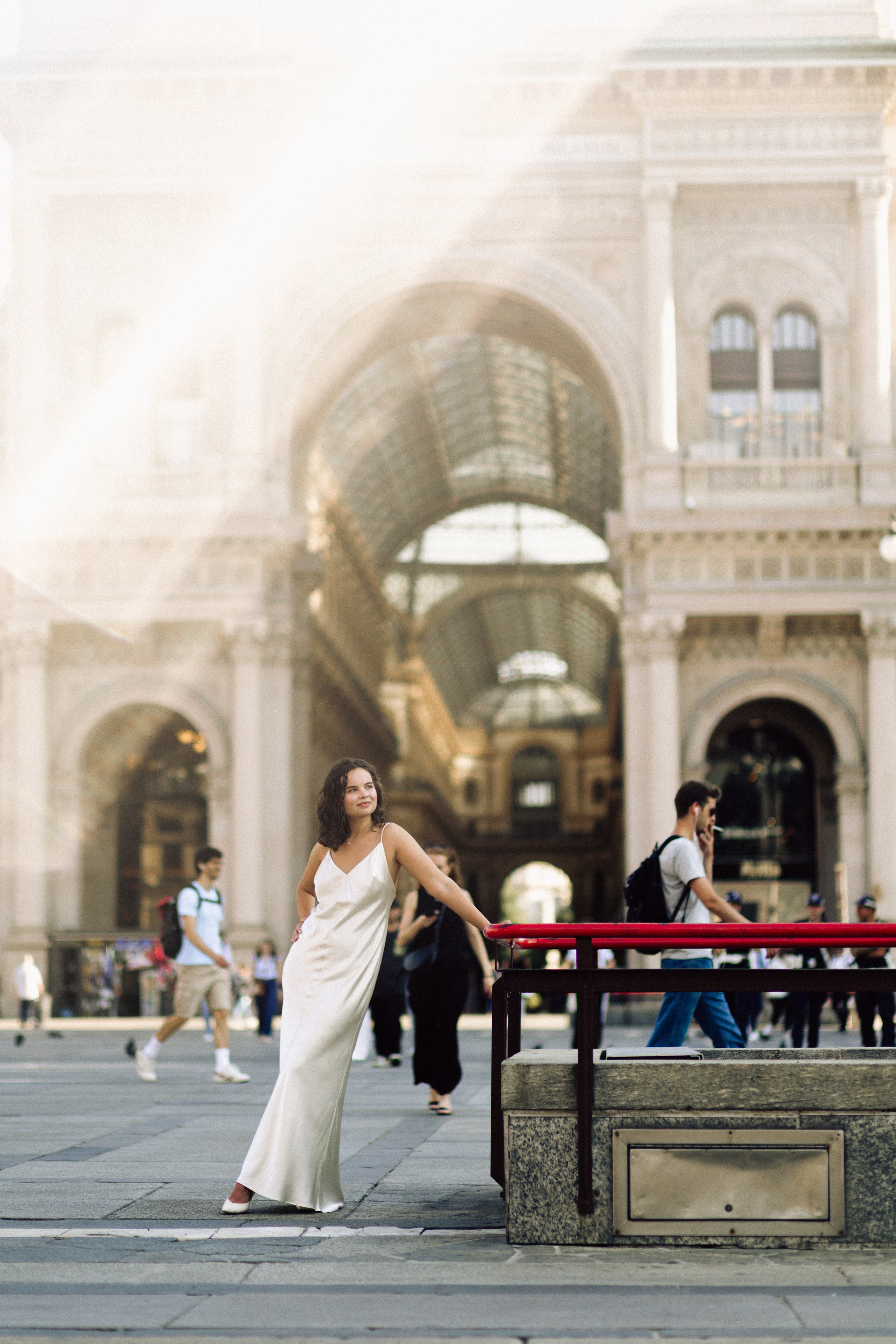 Bride in white dress during morning photoshoot in Milan