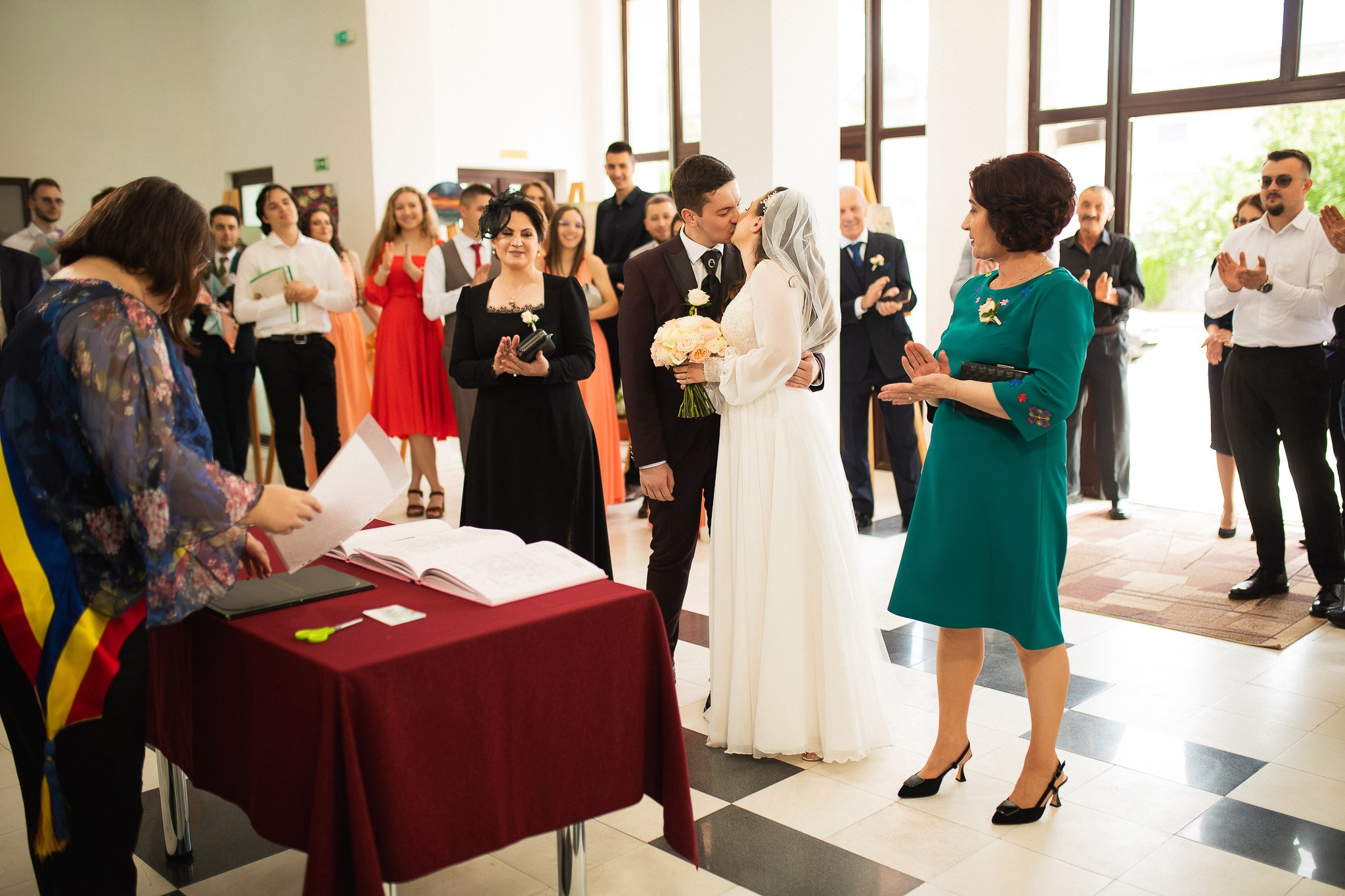 Gabriela & Alexandru. Vlad Aconstantinesei Photographer