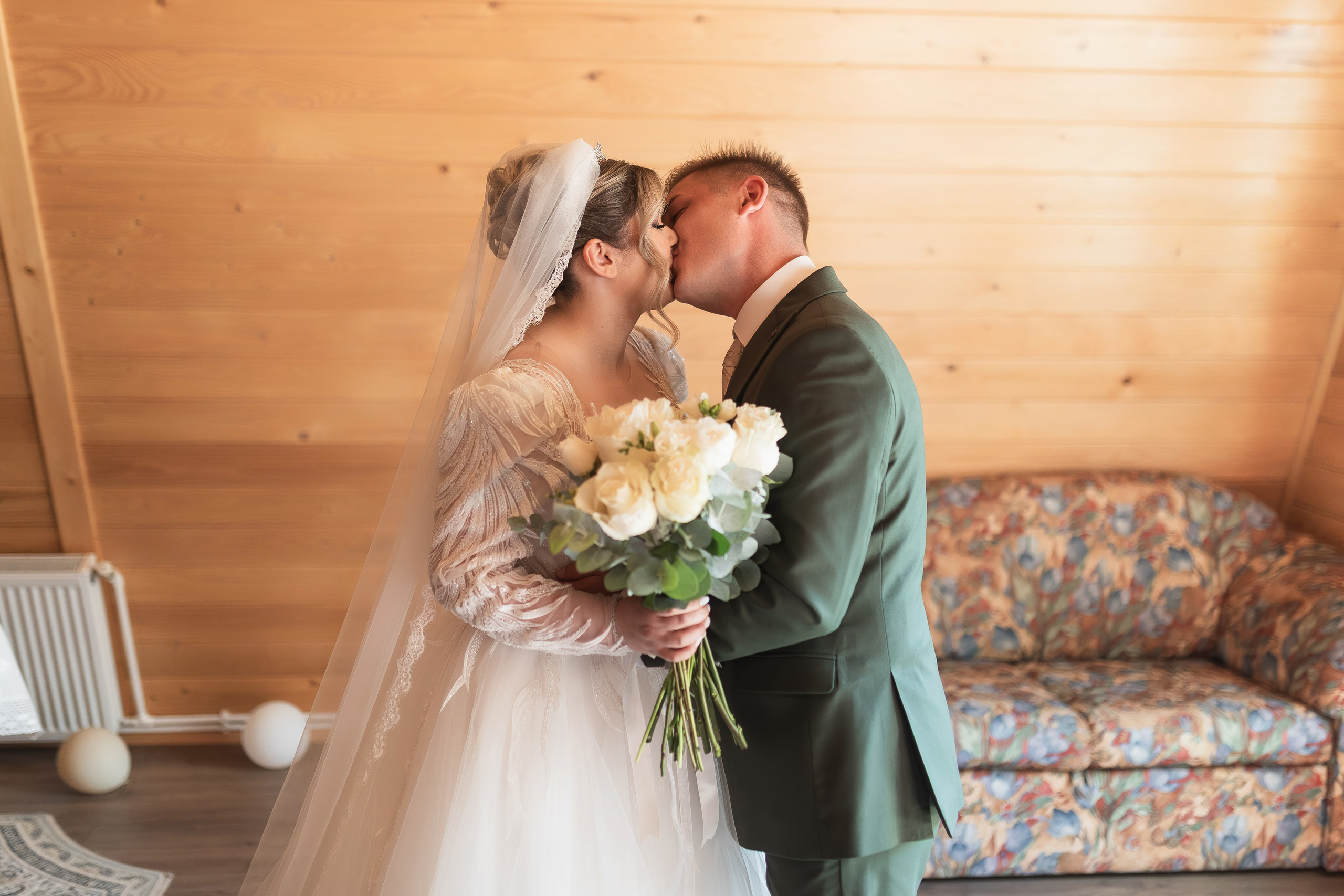 Oana & Andrei. Vlad Aconstantinesei Photographer