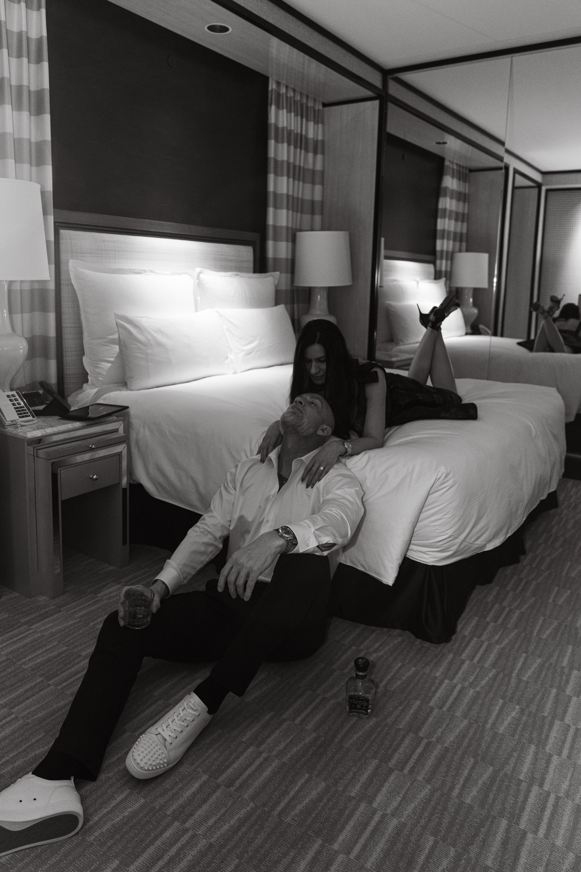 Zanete&Ben. Wedding & elopement photographer Viktoriya Kravtsov. Las Vegas