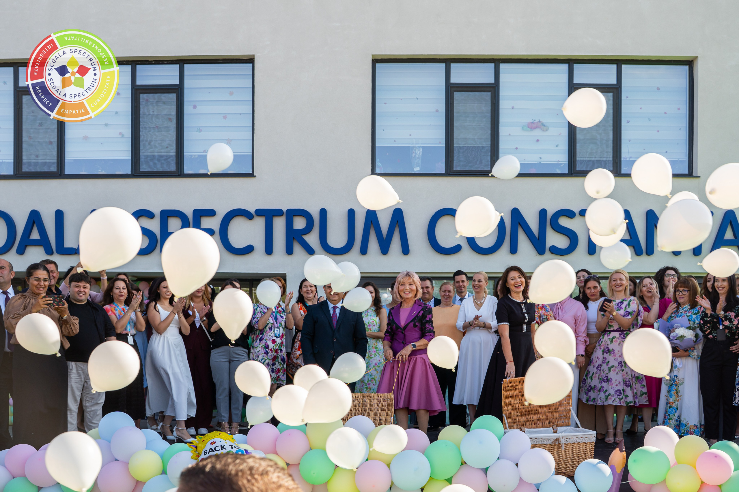 Scoala Gimnaziala Spectrum Constanta. Adelinne