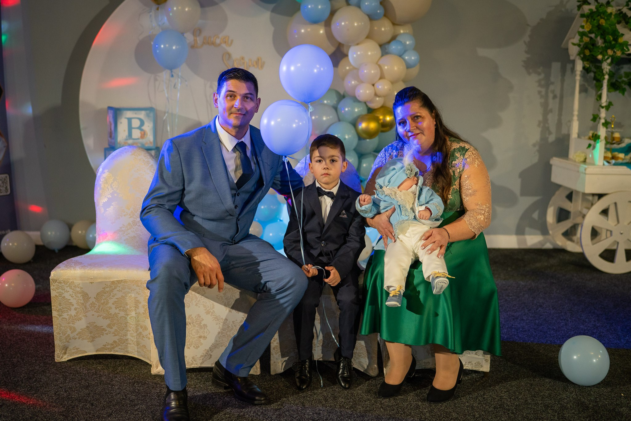 Poze Restaurant. Main