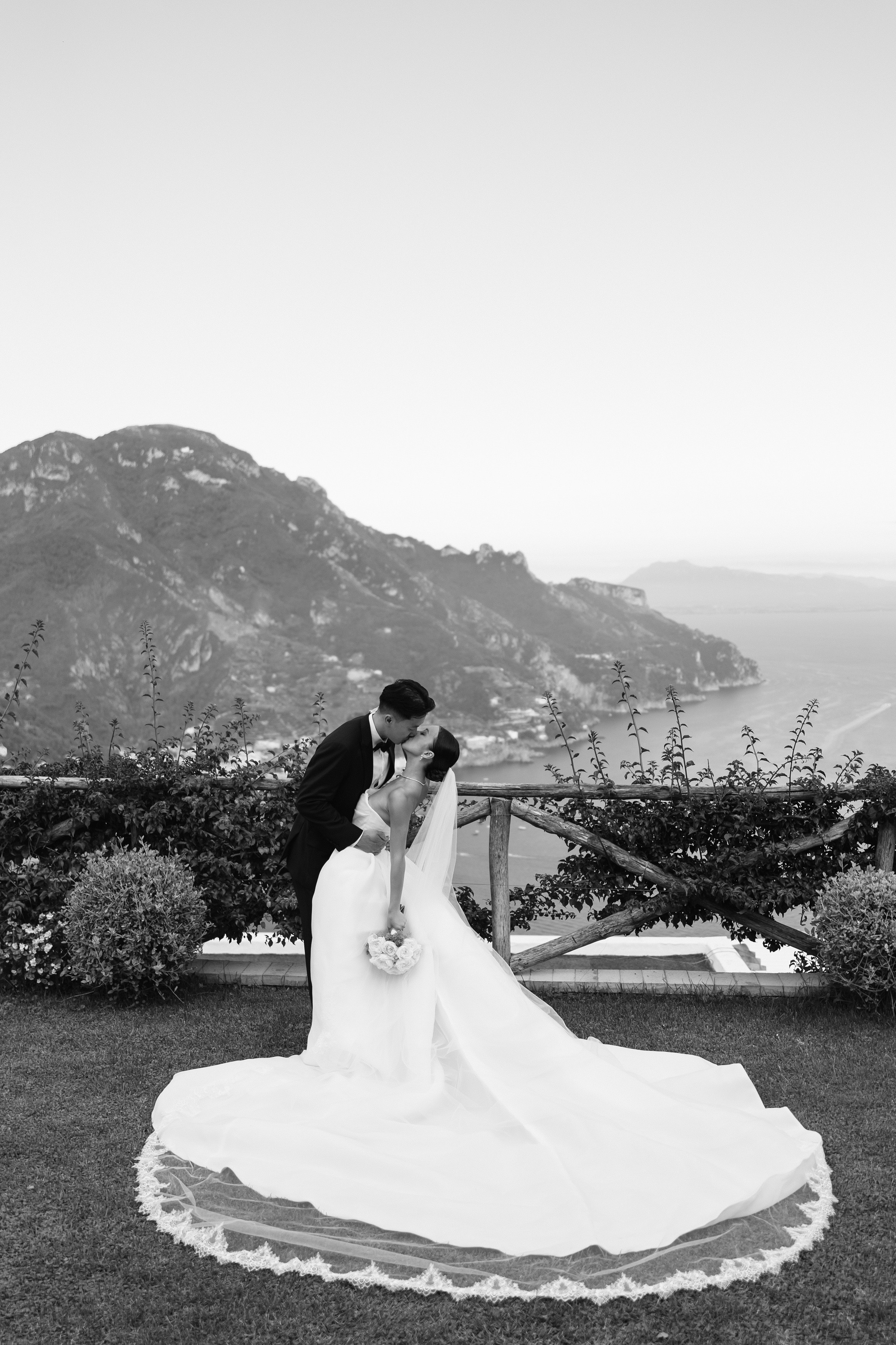 Wedding Villa Eva Ravello. Wedding Photographer Rome Tuscany Como Sicily Puglia Amalfy Italy- Oksana Savenchuk