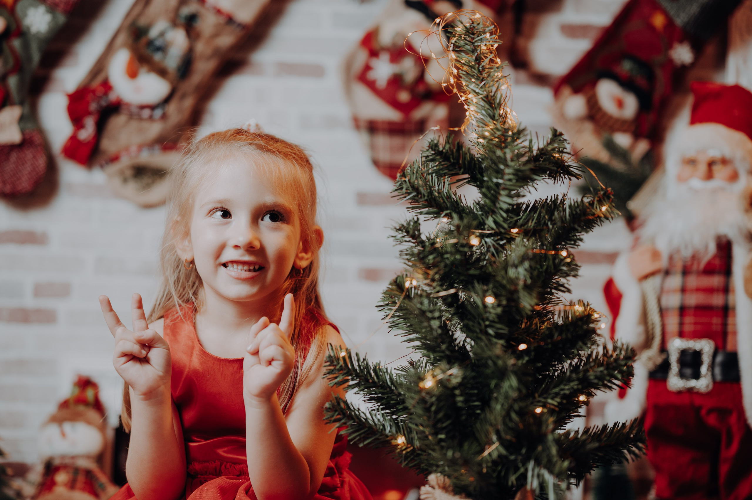 Ședințe foto de Crăciun la domiciliu – Magie și emoție autentică. Alex Vasilie | Fotograf de Nuntă, Botez și Portret | Cluj-Napoca