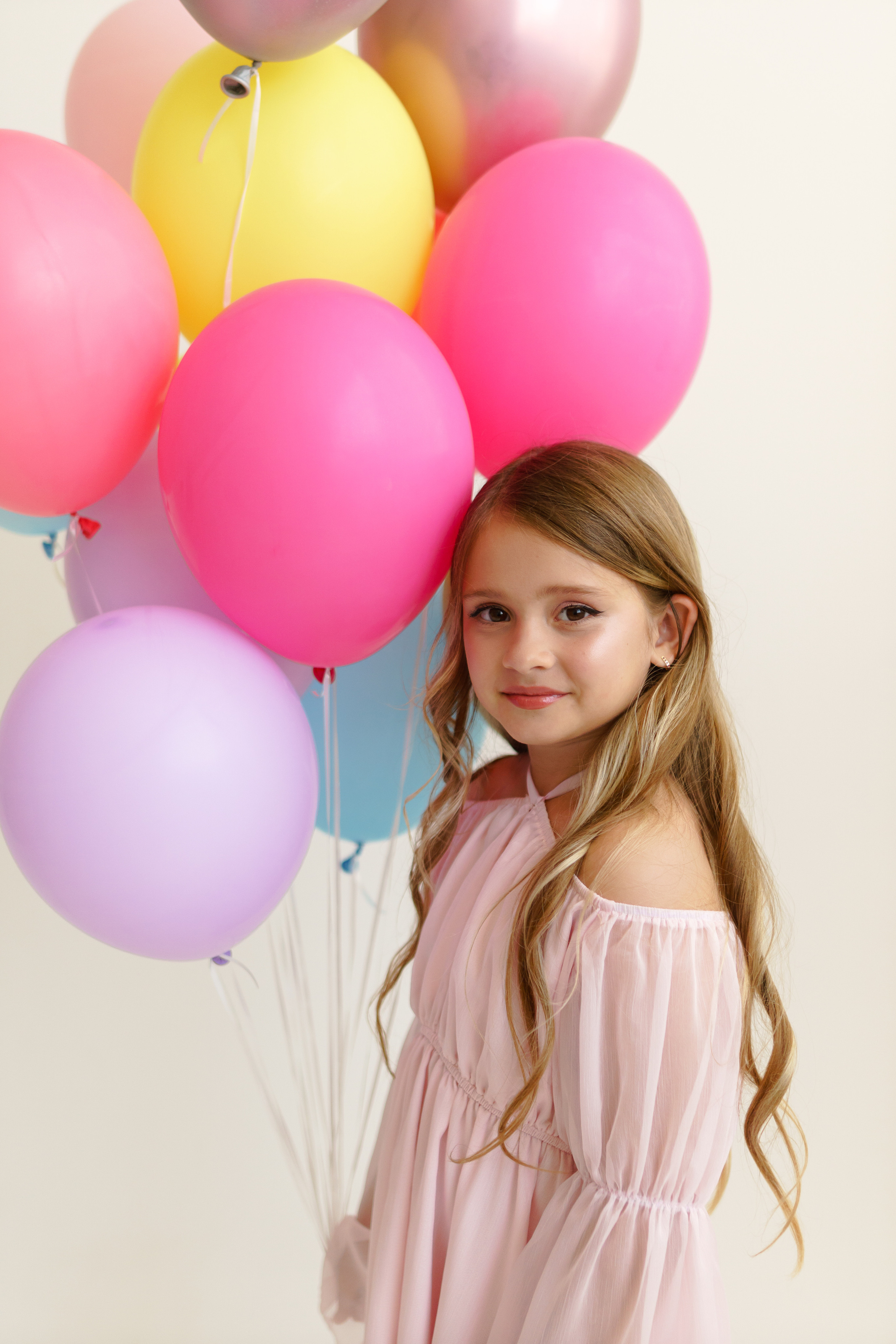 День рождения в студии. Фотограф в Португалии Полина Готовая