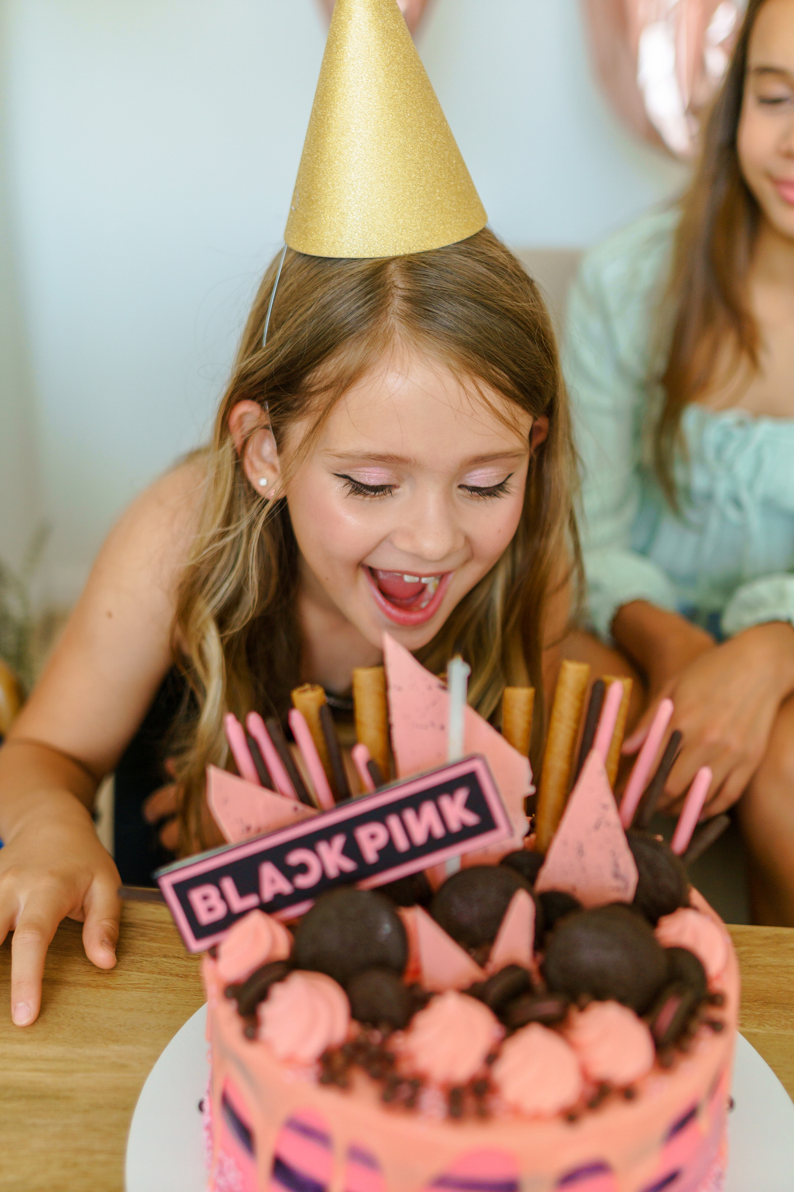 День рождения в студии. Фотограф в Португалии Полина Готовая