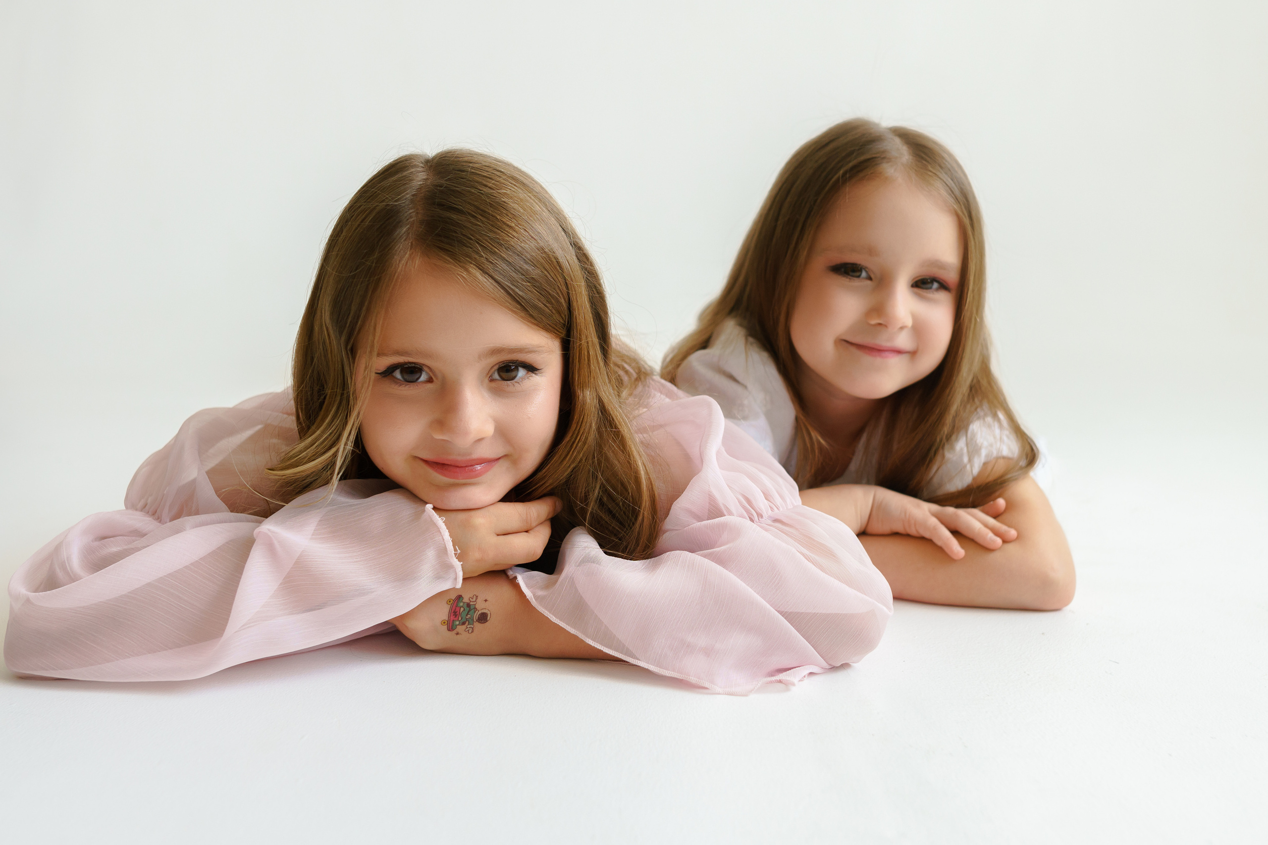 День рождения в студии. Фотограф в Португалии Полина Готовая