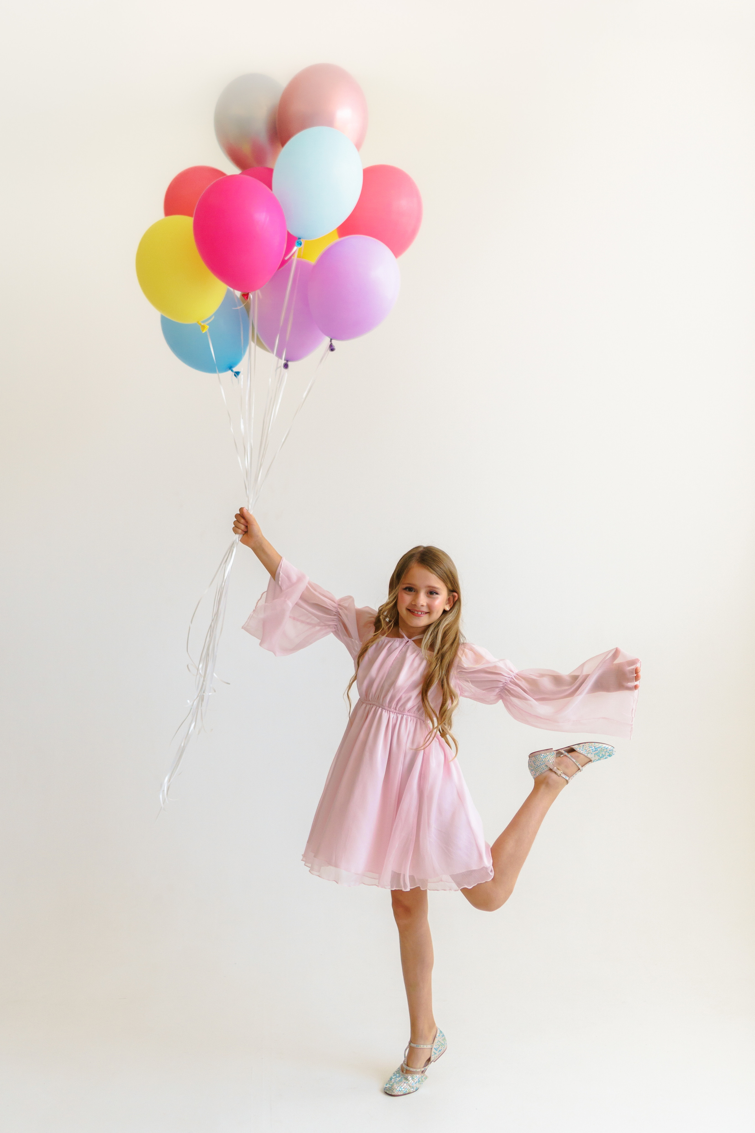 День рождения в студии. Фотограф в Португалии Полина Готовая