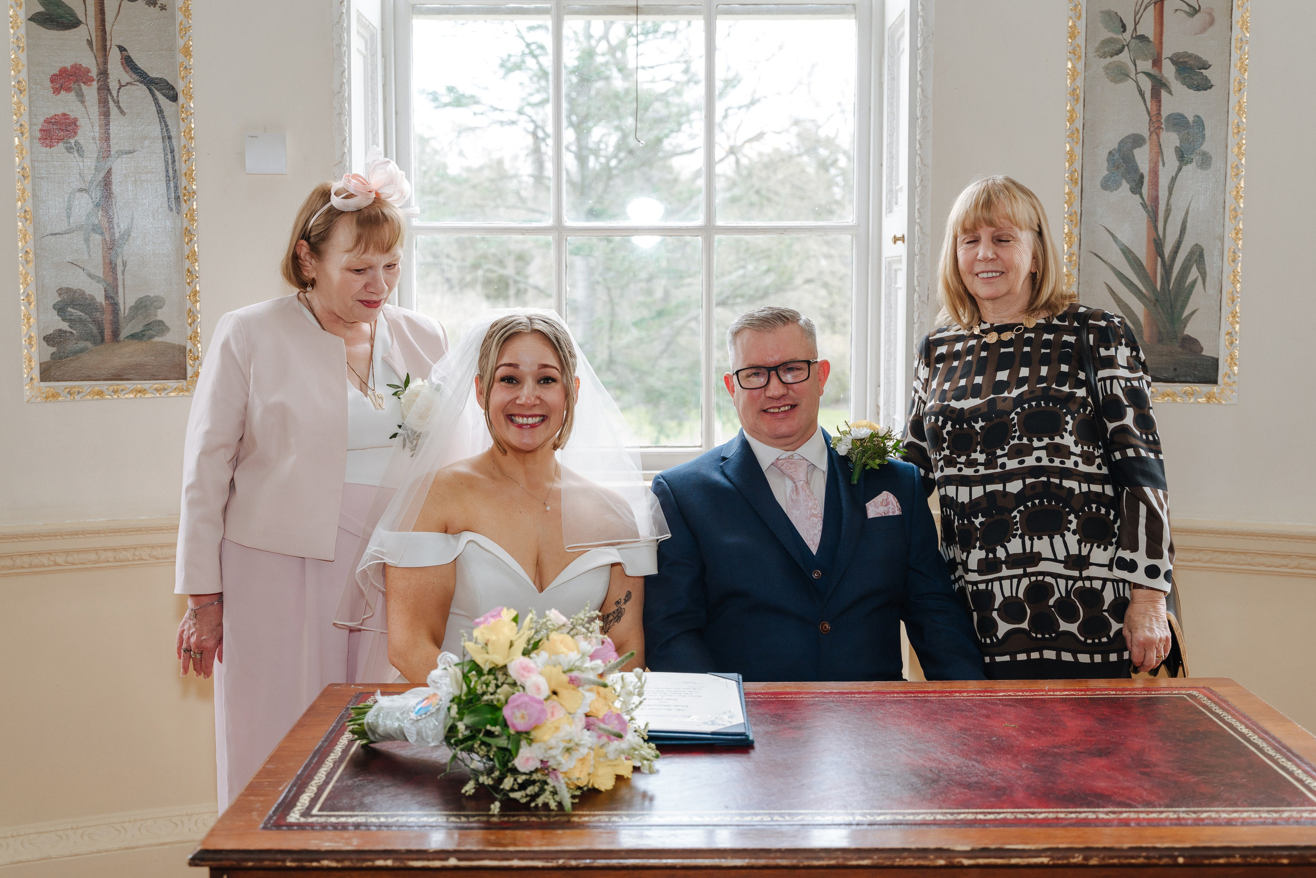 Luke and Nicola’s wedding at Danson House. Photographer in England Ekaterina Romanova