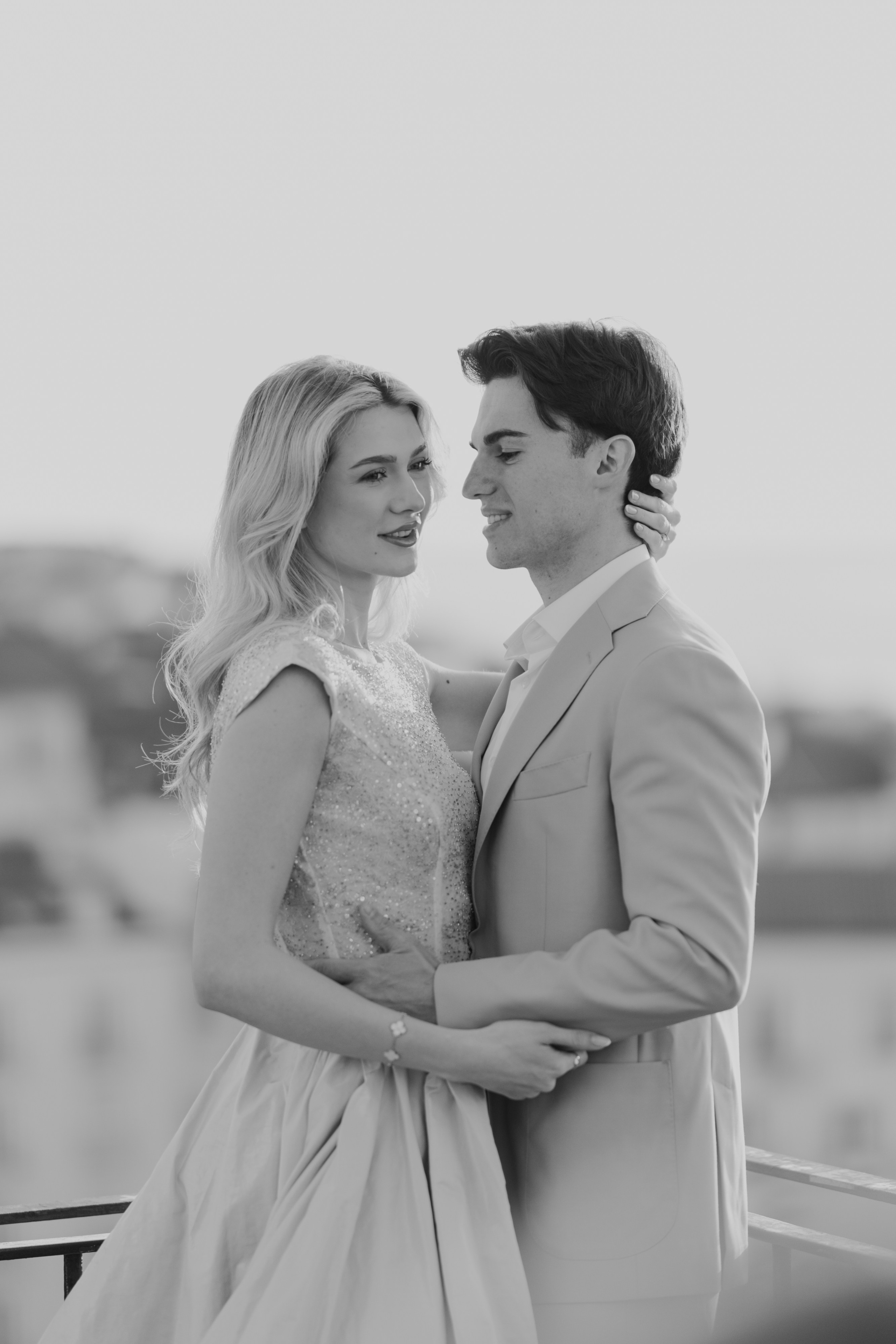 Vivien & Razvan. Main