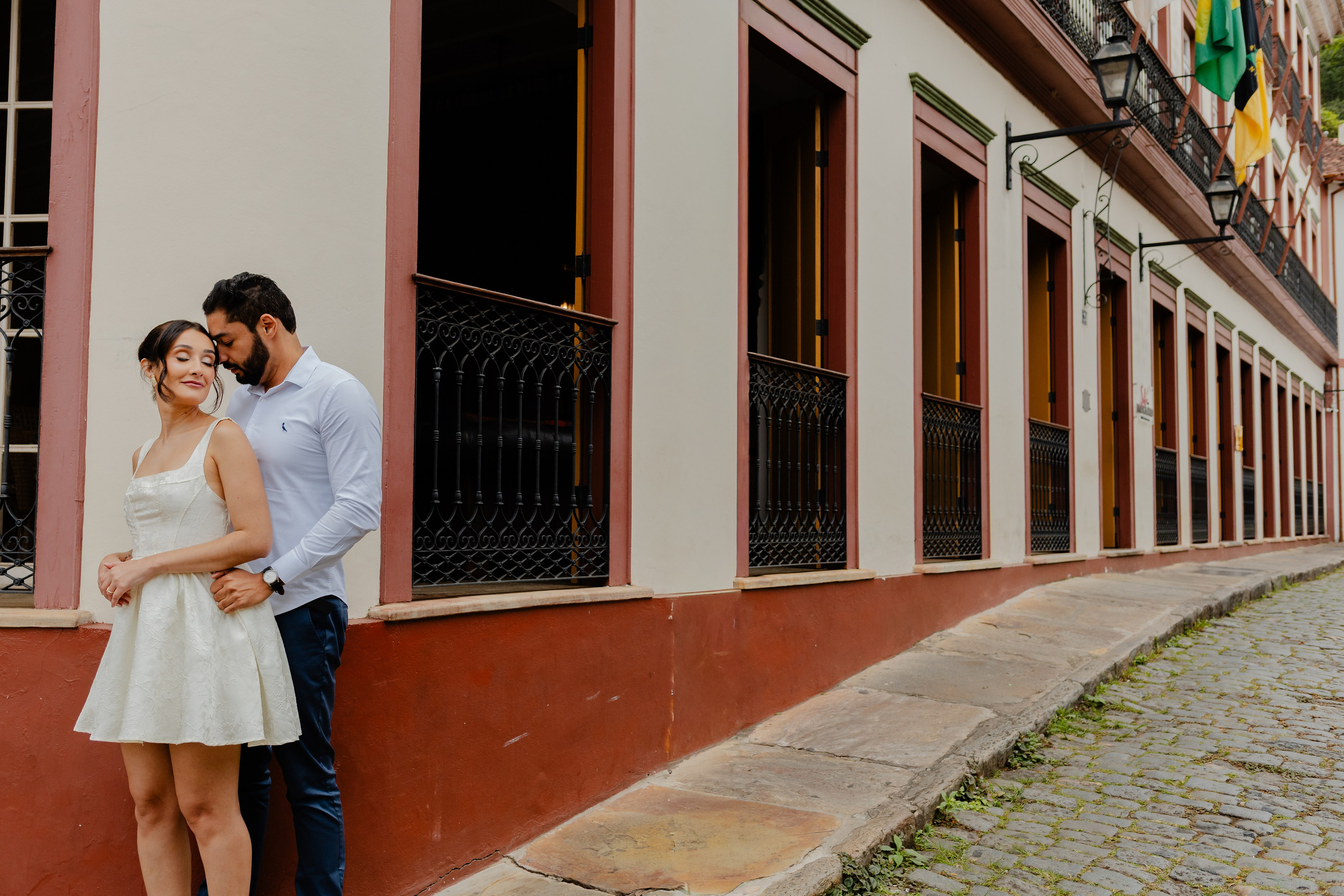 D & W — Pré Wedding com muito amor em Ouro Preto. Fotografia de casamento em Belo Horizonte
