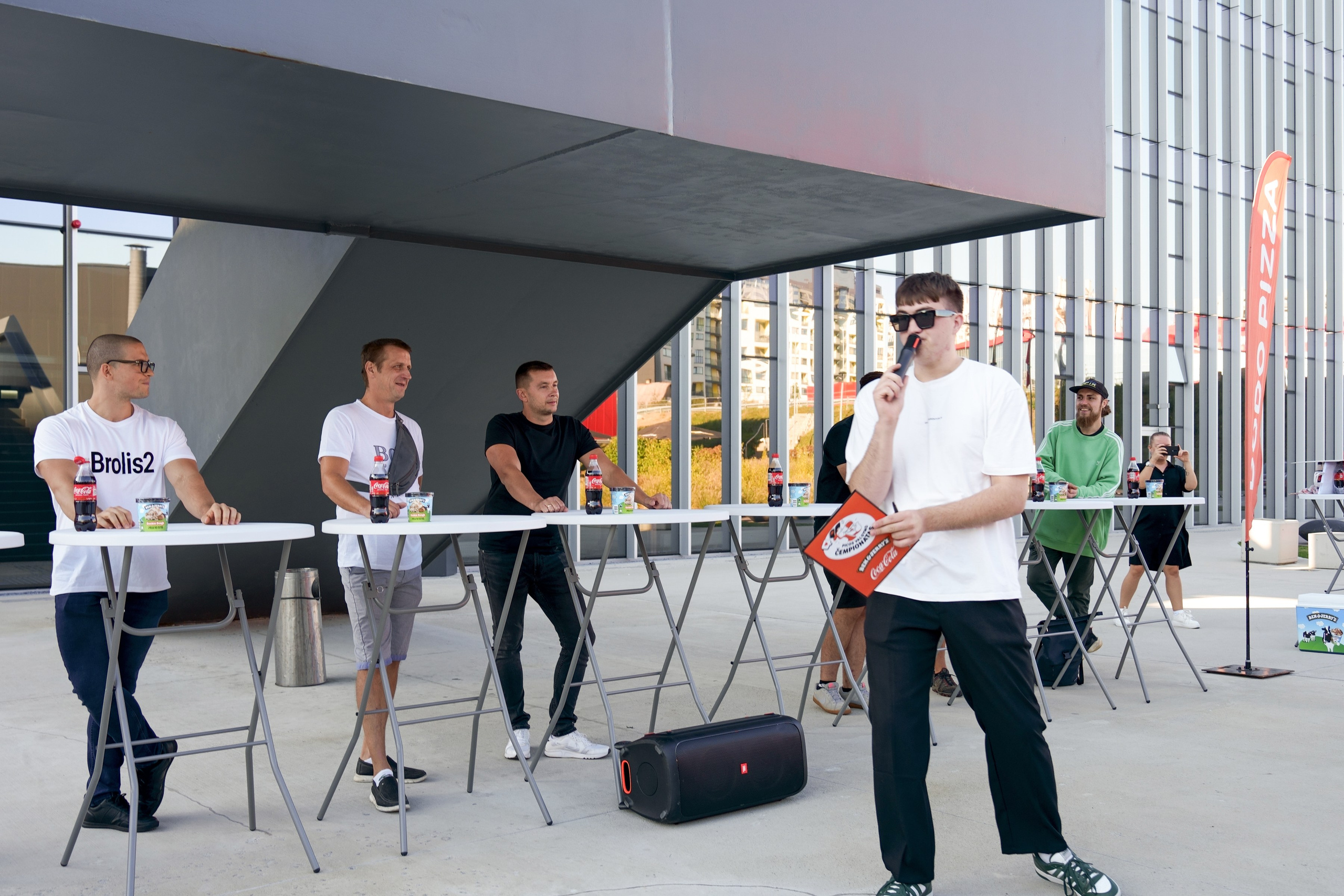 Dodo Pizza Picų Valgymo Čempionatas!. Elina Sapiega fotografė Vilniuje