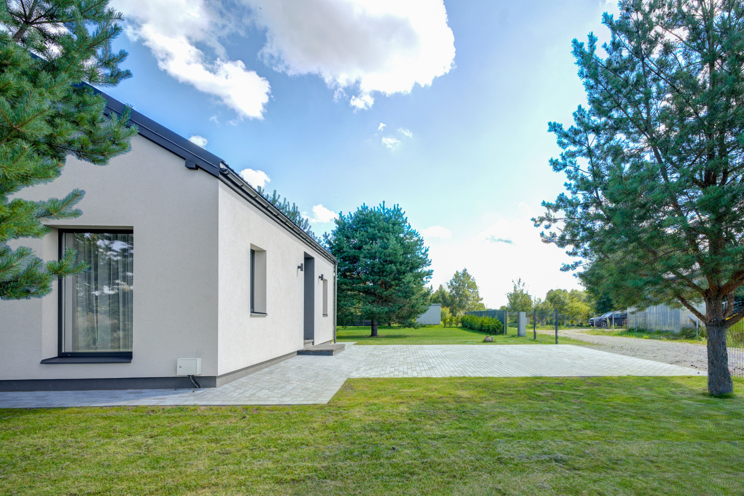 Namo fotografavimas su dronu Vilniuje