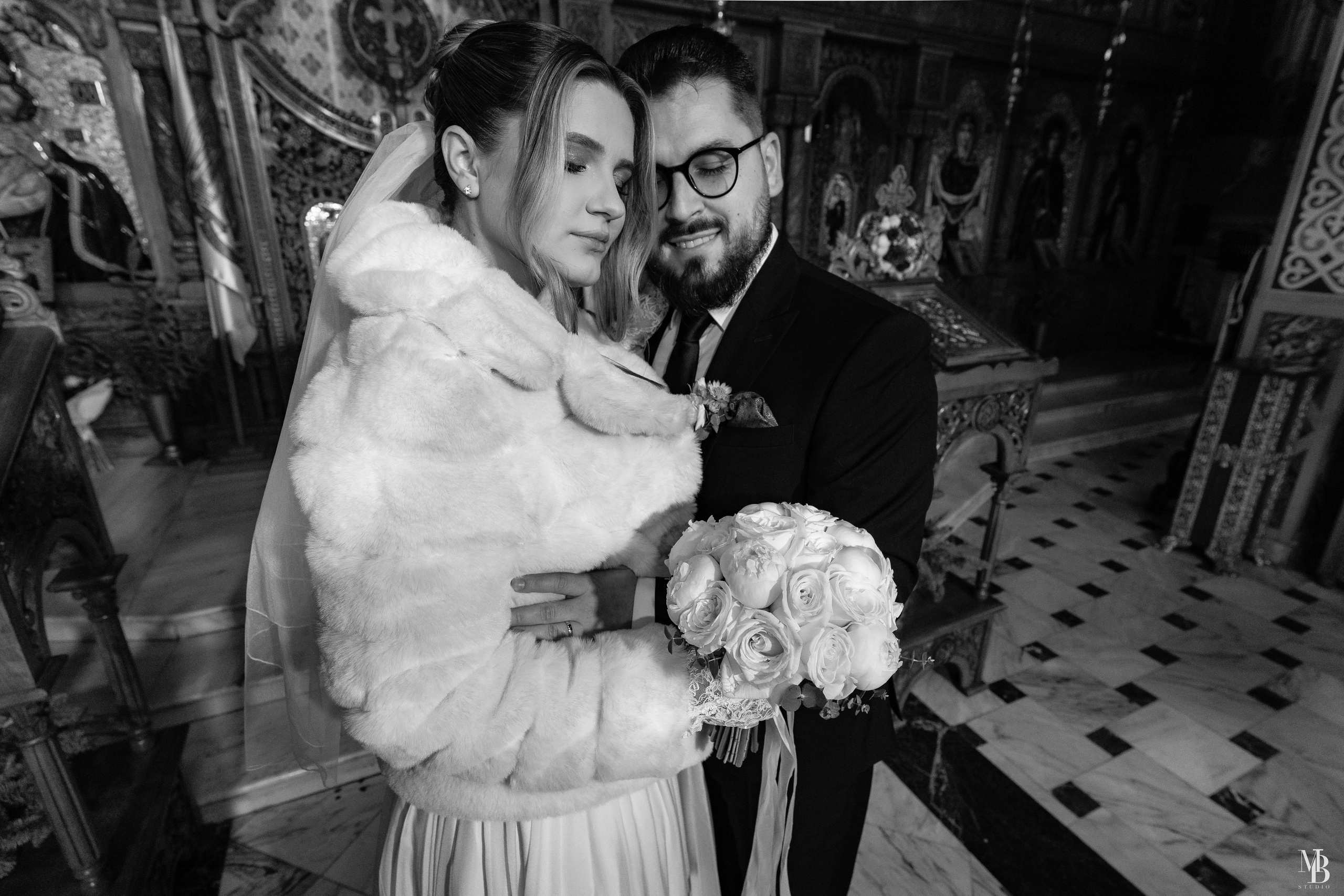 Constantin și Cătălina. MBT STUDIO