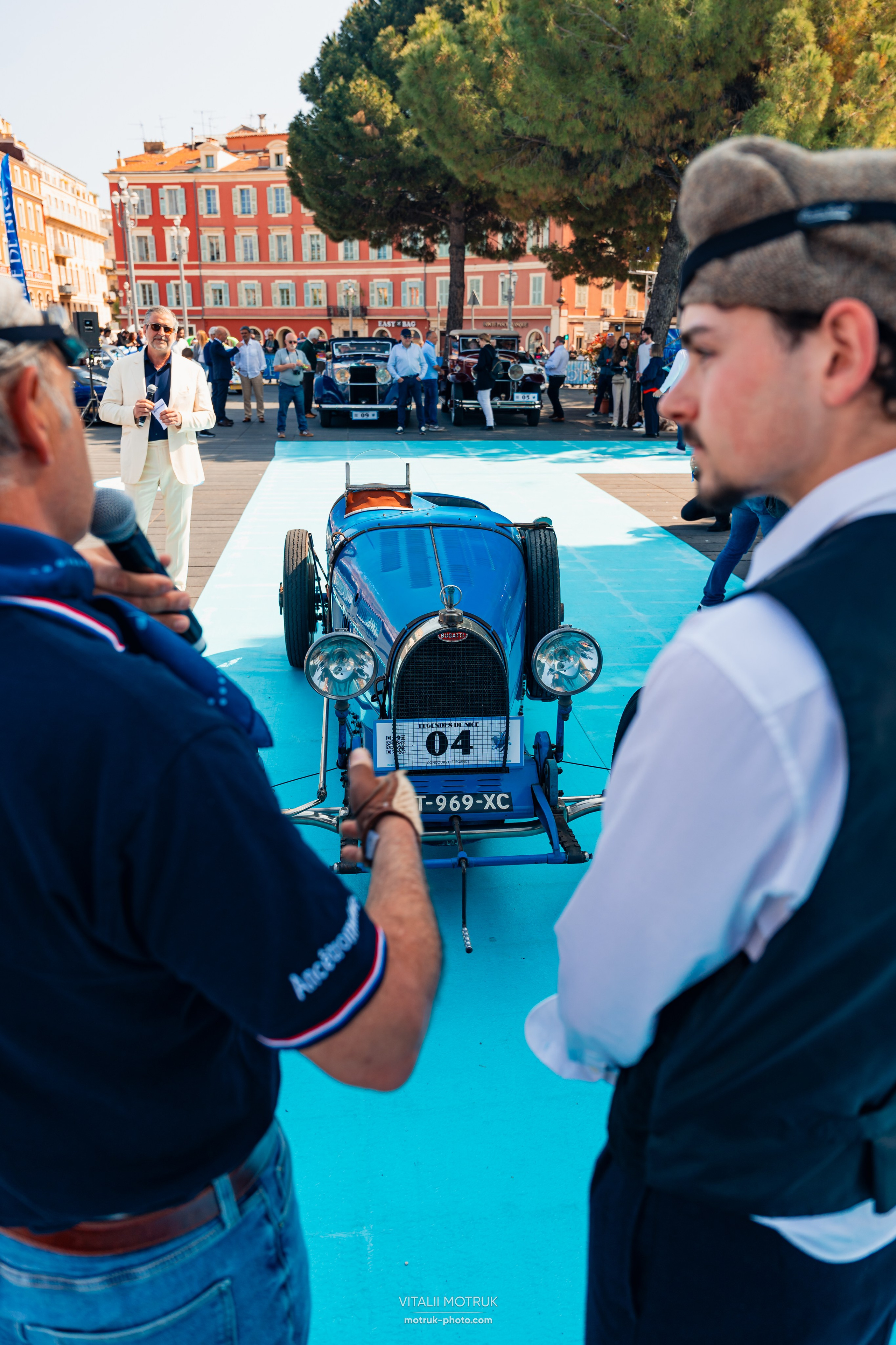 Legends de Nice. Photographe de voitures à Paris — Vitalii Motruk