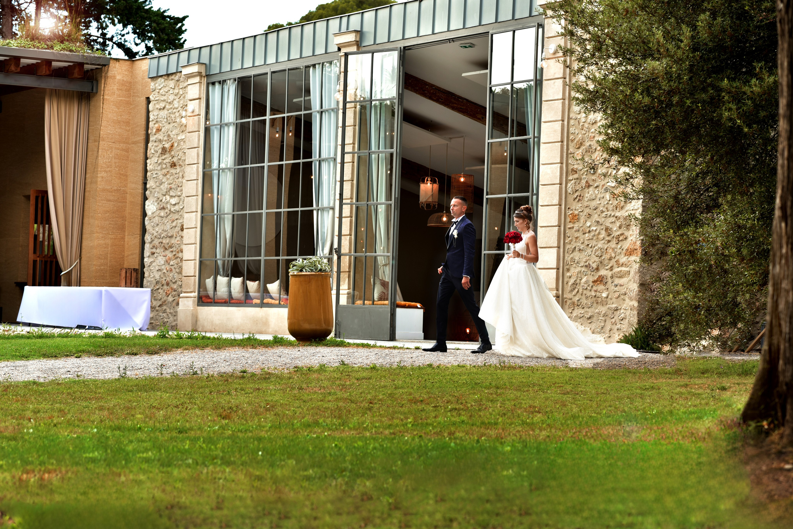 Photographe de mariage à Montpellier, vidéo de mariage avec drone,. Photographe Professionnel à Béziers et Montpellier – Mariages, Portraits et Vidéos Aériennes
