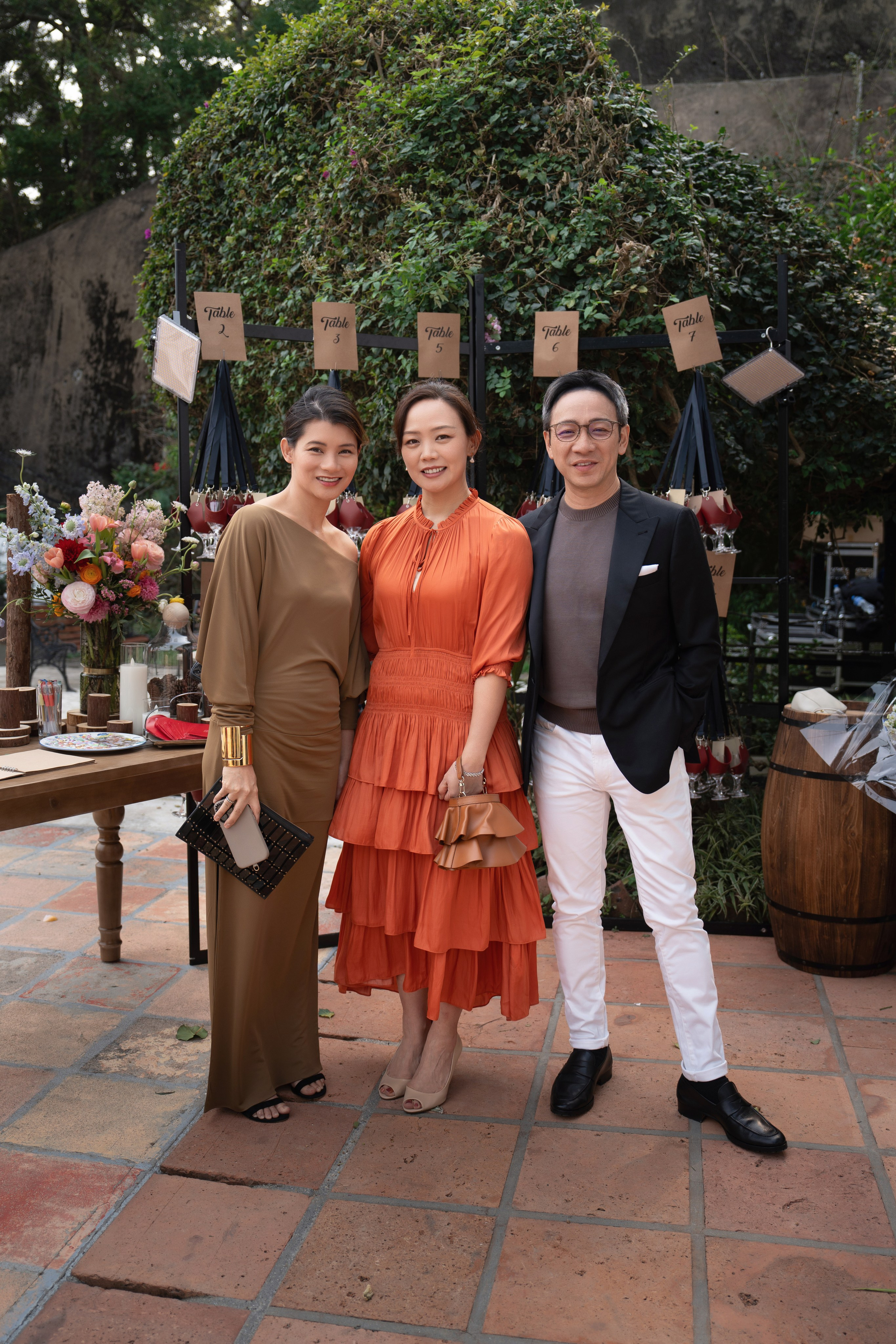 LOUISA & KEITH DAY 1. PHOTOGRAPHER IN HONG KONG (WEDDING, FASHION, FAMILY, EVENTS)