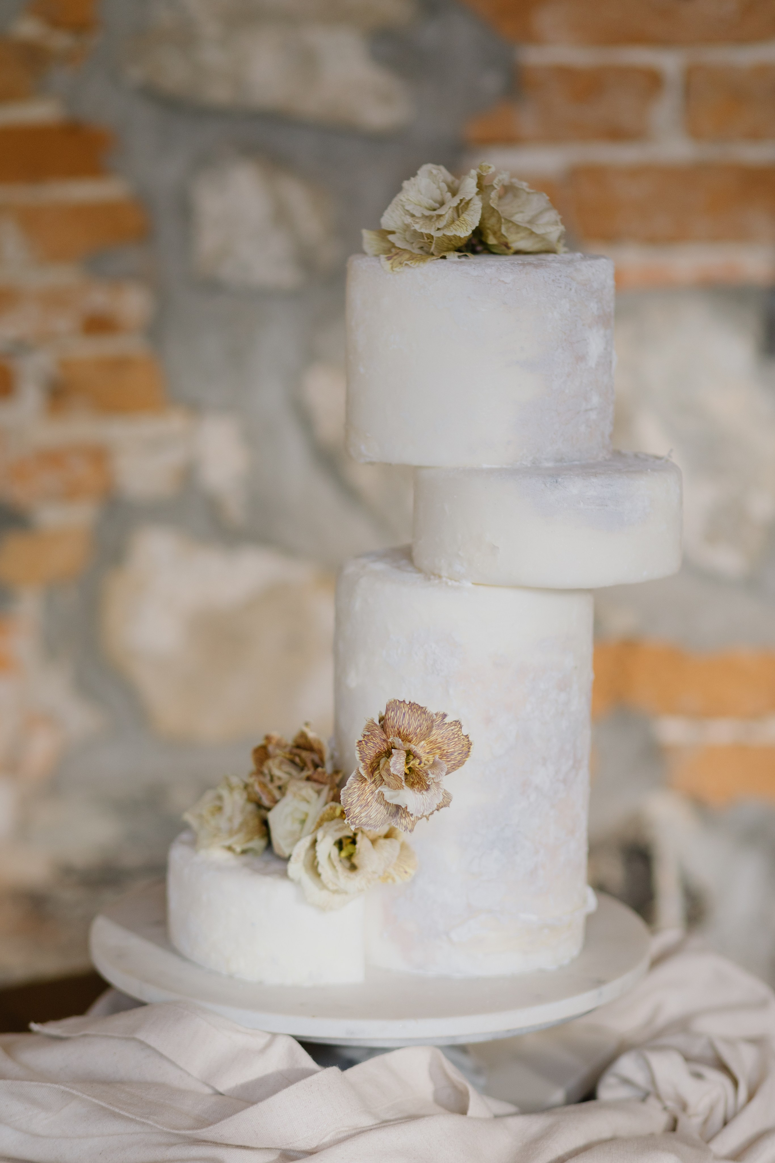 Styled Shoot Zabola Estate. Main