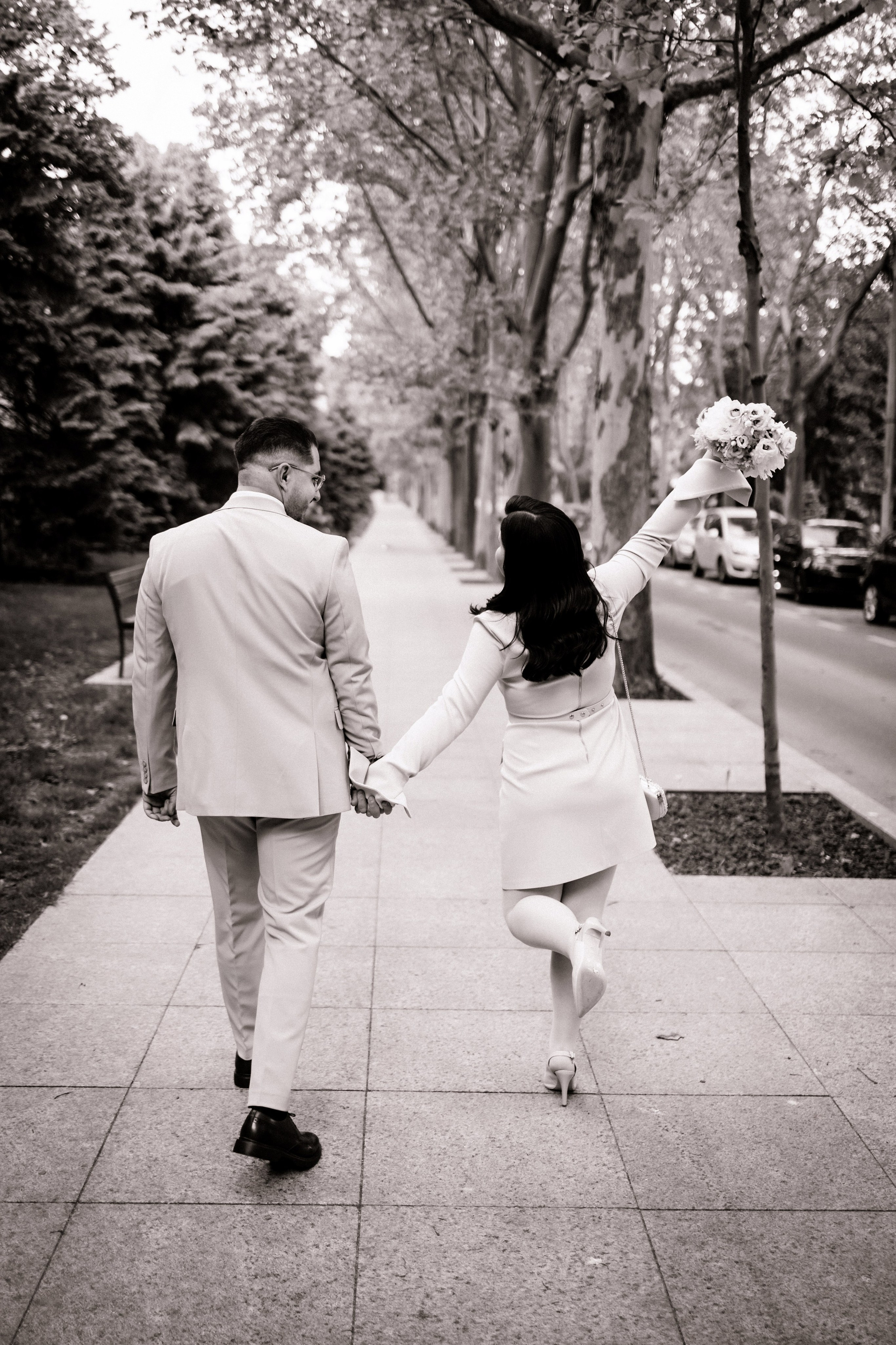 Olivia & Alex. Wedding Photographer, based in Iasi, Romania, but will travel all over the globe to make sure you look amazing in all your wedding photos