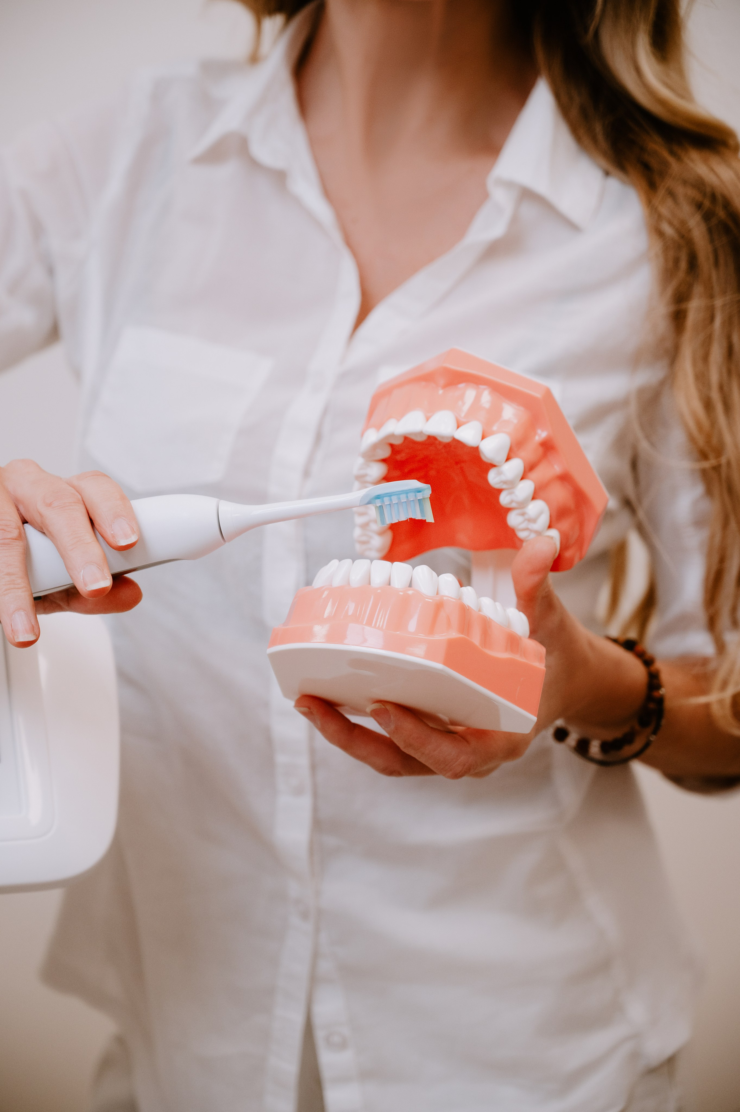 EDClinic dentistry in Prague. ANNA-MARIA PHOTO CONTENT CREATOR — фотограф, эстет, художник и визуальный эксперт в Instagram, работающий в Праге