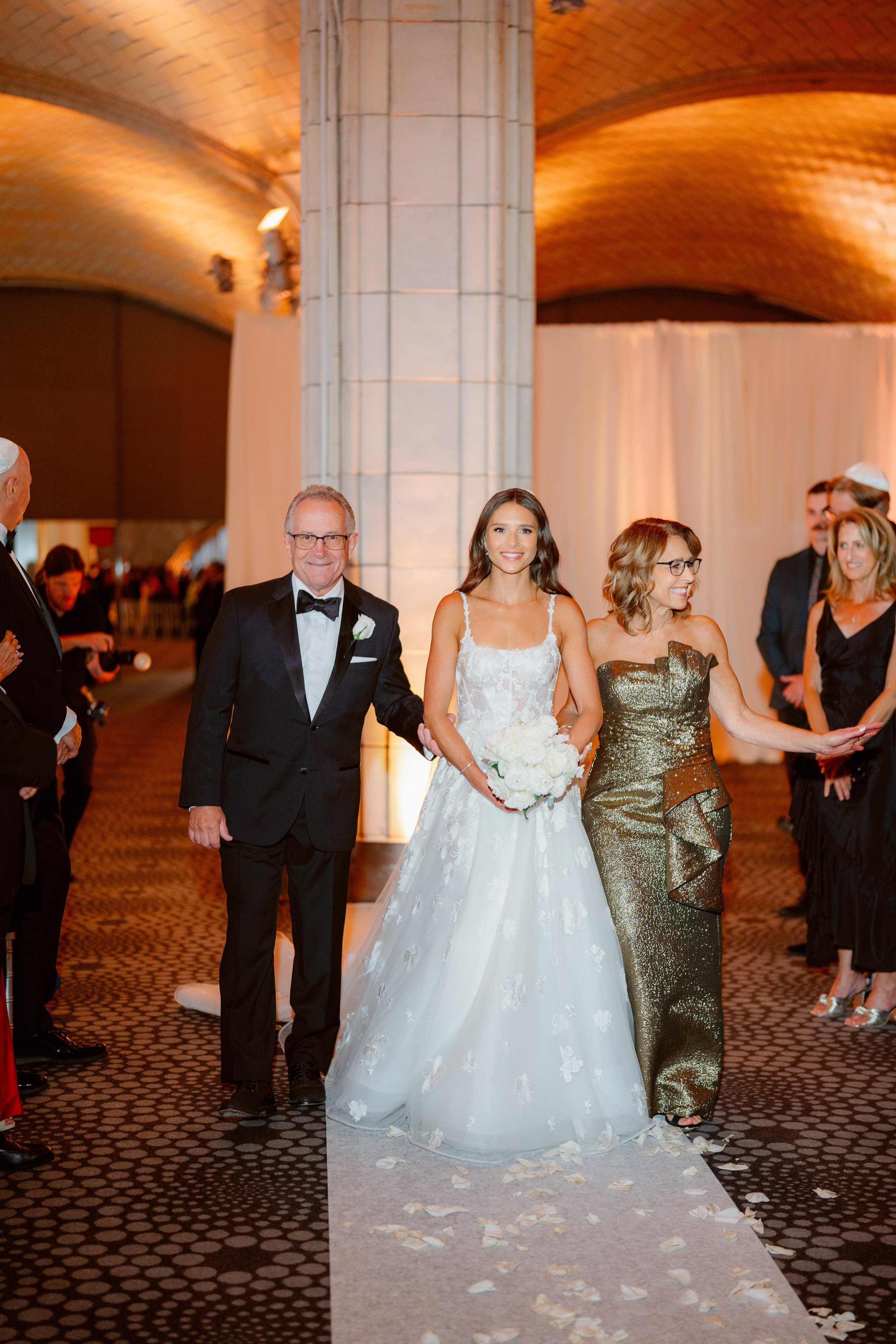 Kelsey and Scott’s Grand Jewish Wedding at Guastavino’s. Wedding photographer and videographer New York | New Jersey
