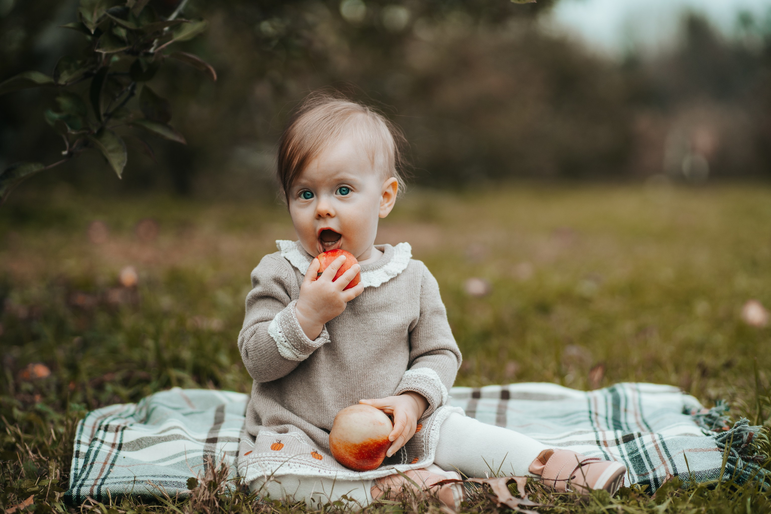 Kids. Family and kids photographer Anastasiya Hanush in Massachusetts
