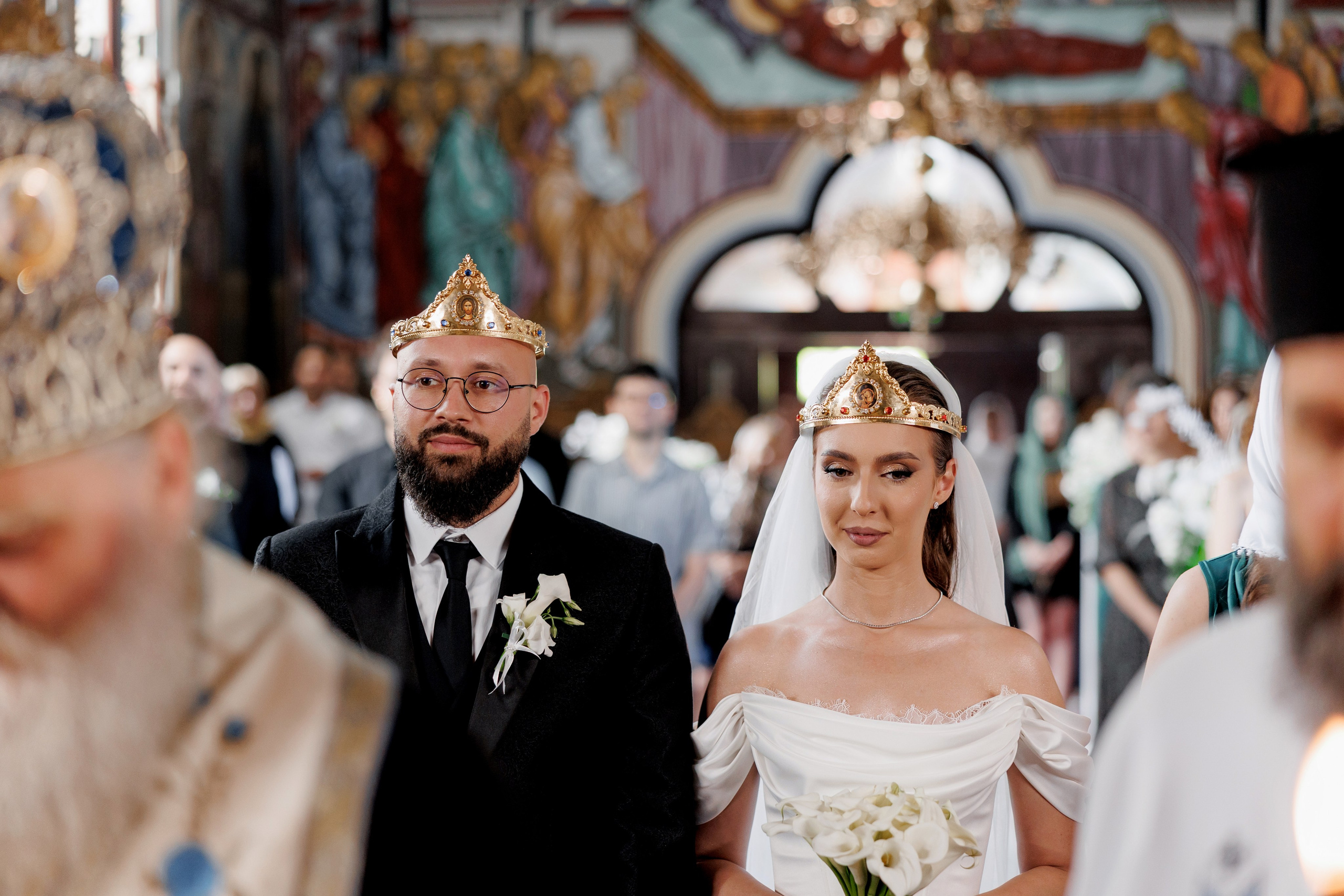 Maria & Vasile. Wedding Photographer, based in Iasi, Romania, but will travel all over the globe to make sure you look amazing in all your wedding photos