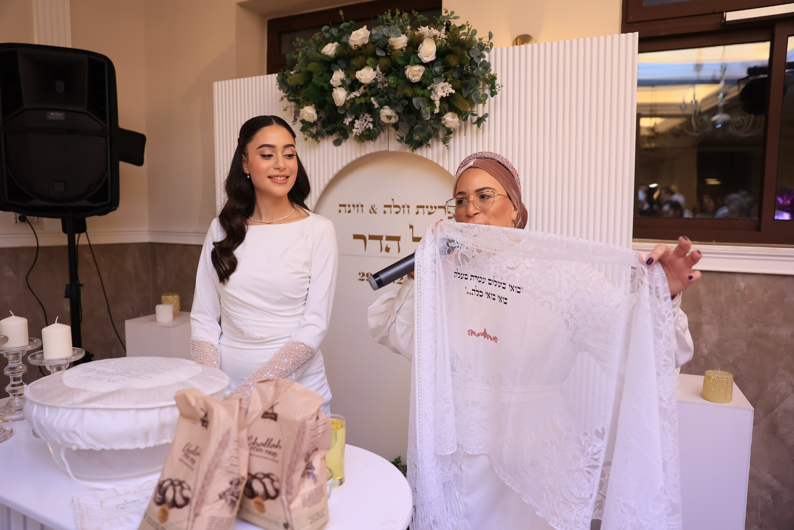 הדר הפרשת חלה/חינה. שני ויזל | צלמת הריון, צילומי משפחה וצילומי בוק בת מצווה