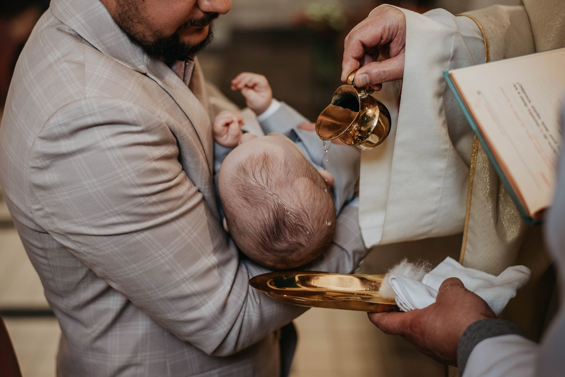 Chrzest Święty Leosia. Dominika Strachacka Fotografia | Fotograf ślubny i rodzinny Opole Lubelskie Lublin