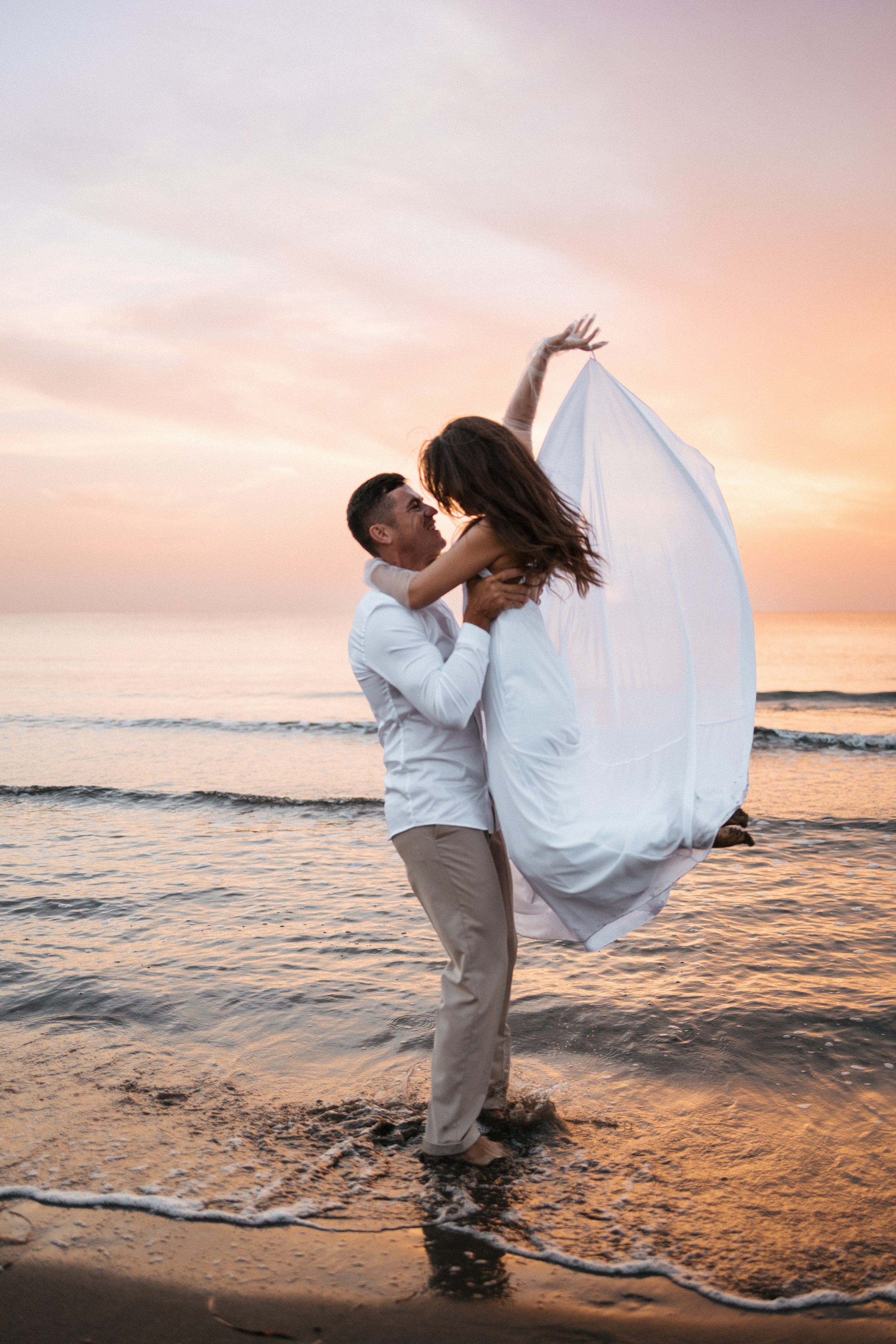 Irina & Victor. Photographer Alina Sparrow