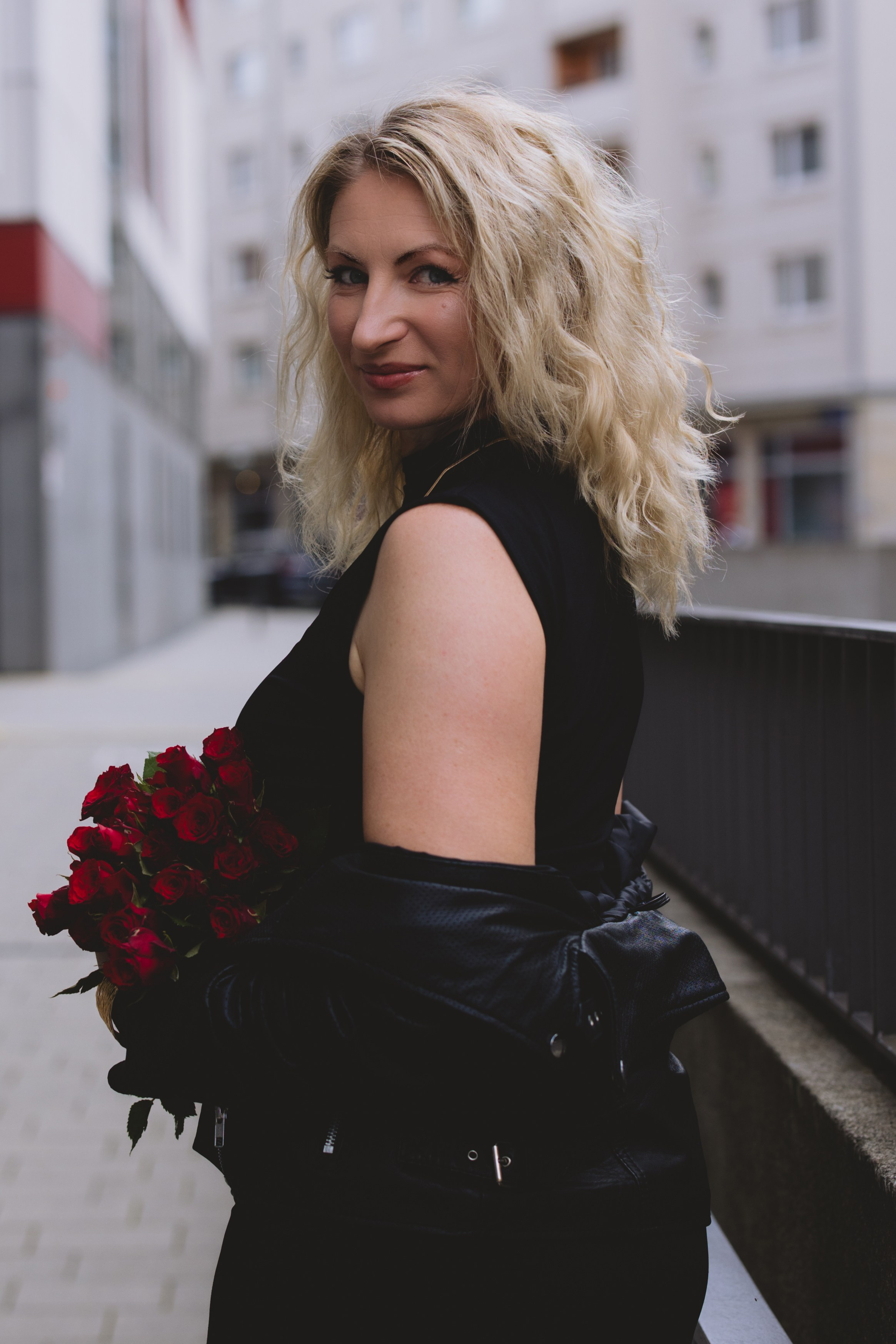 Outdoor Portrait Photoshoot in Leipzig. Woman in Black Dress. Kristina Kozheltsova — Black & White Portrait Photographer in Leipzig