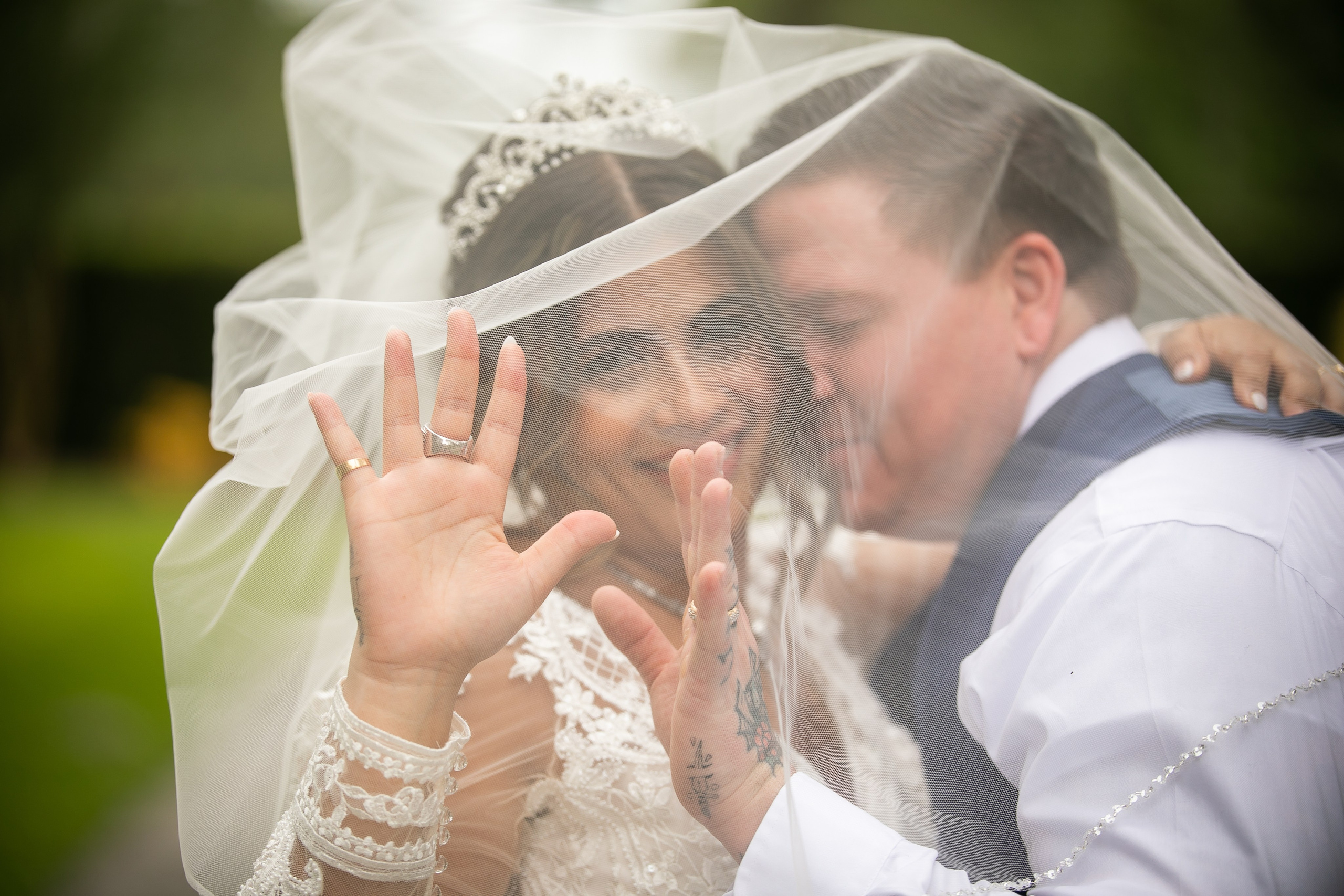 Wedding in The Lue Gardens intimate wedding photography. Lana Photography — Wedding & Family Photographer in Florida & Beyond