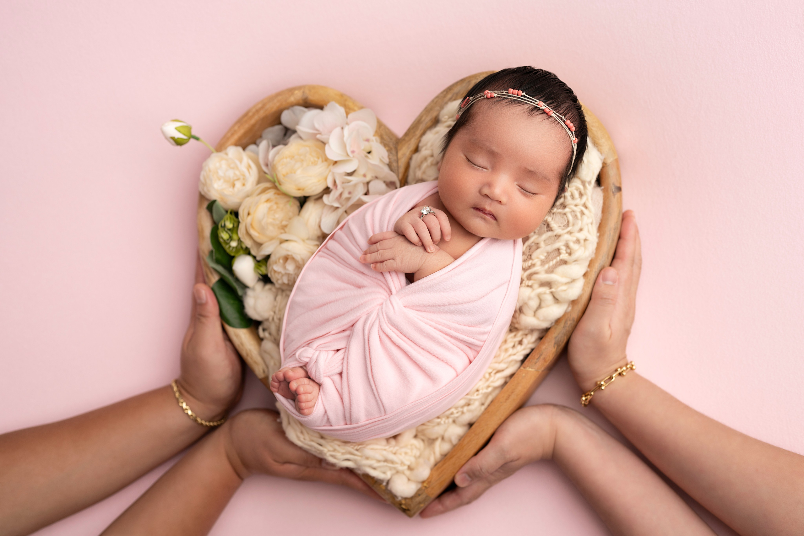 NEWBORN PHOTOGRAPHY. Newborn, Sitter and Cake Smash Photographer in Doha, Qatar